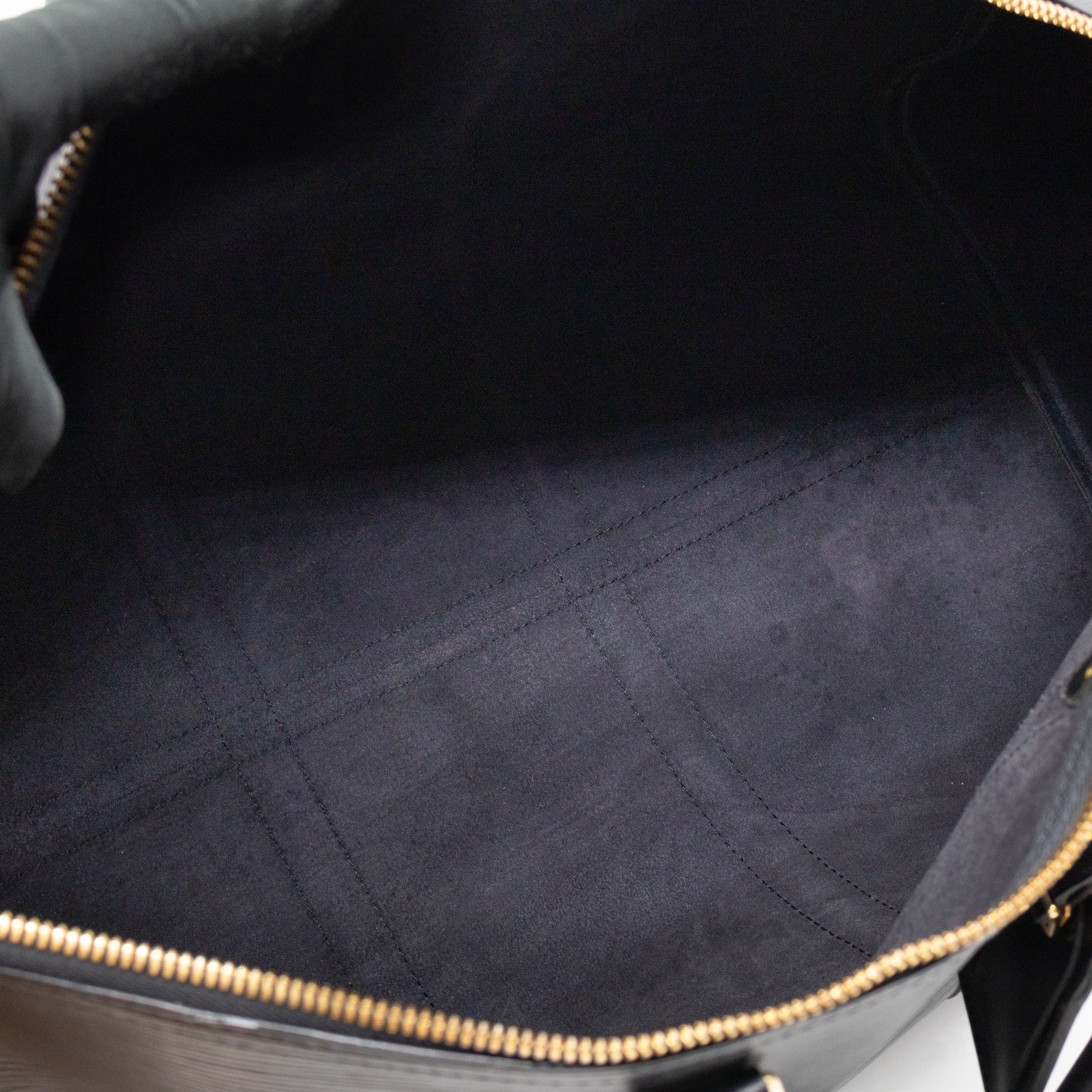 Keepall 50 Black Epi Leather