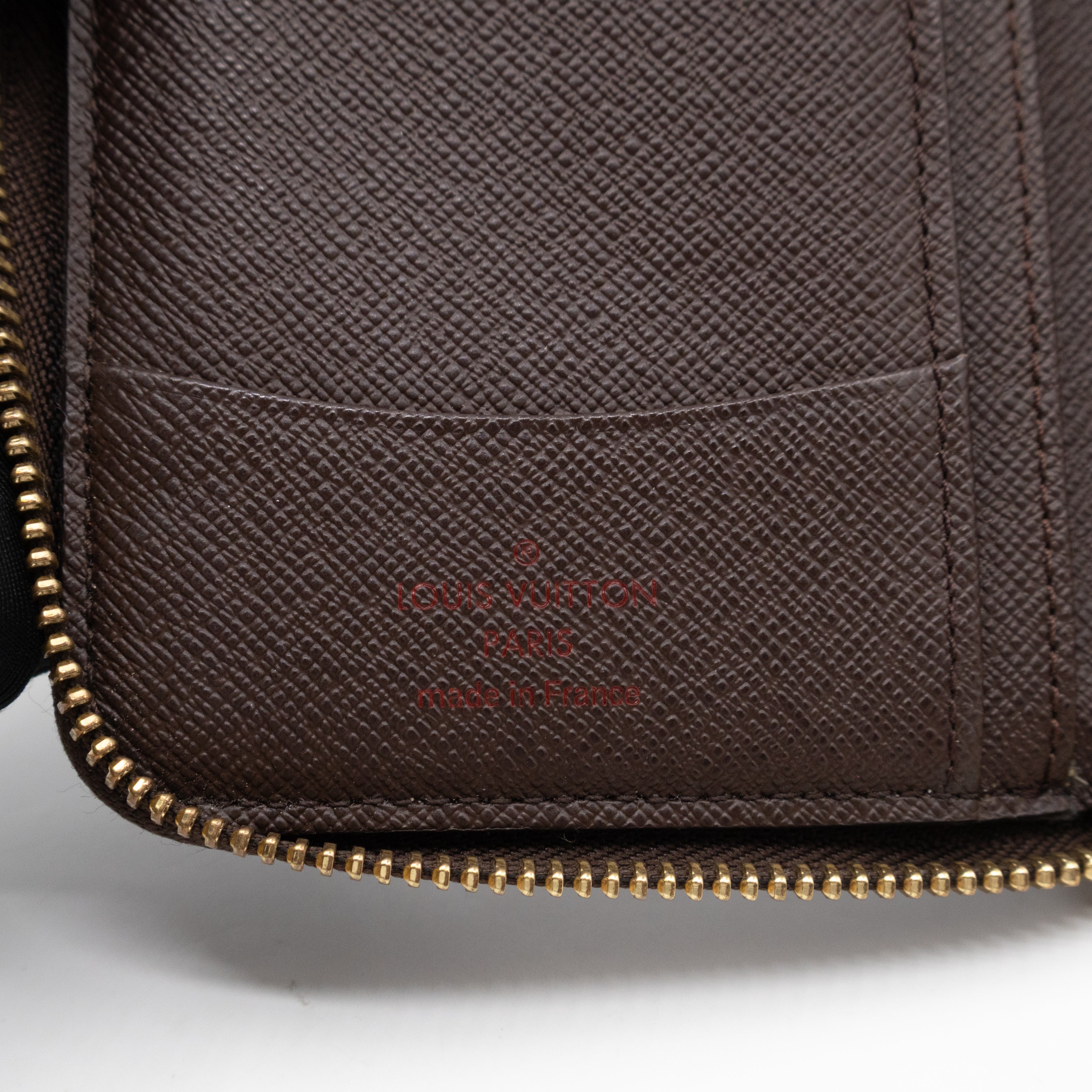 Compact Zippy Wallet Damier Ebene