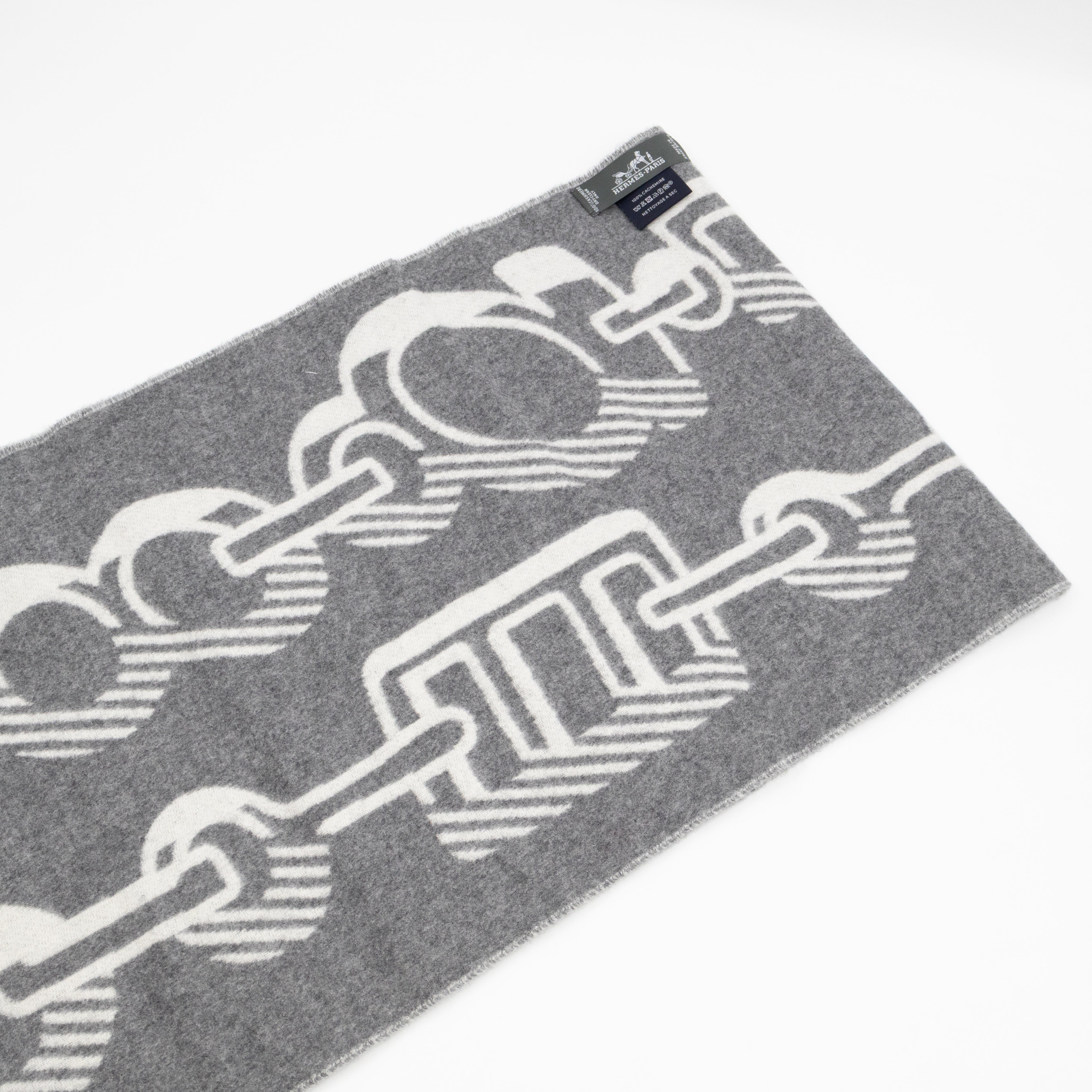 Casaque Do Re Boucles Scarf Grey