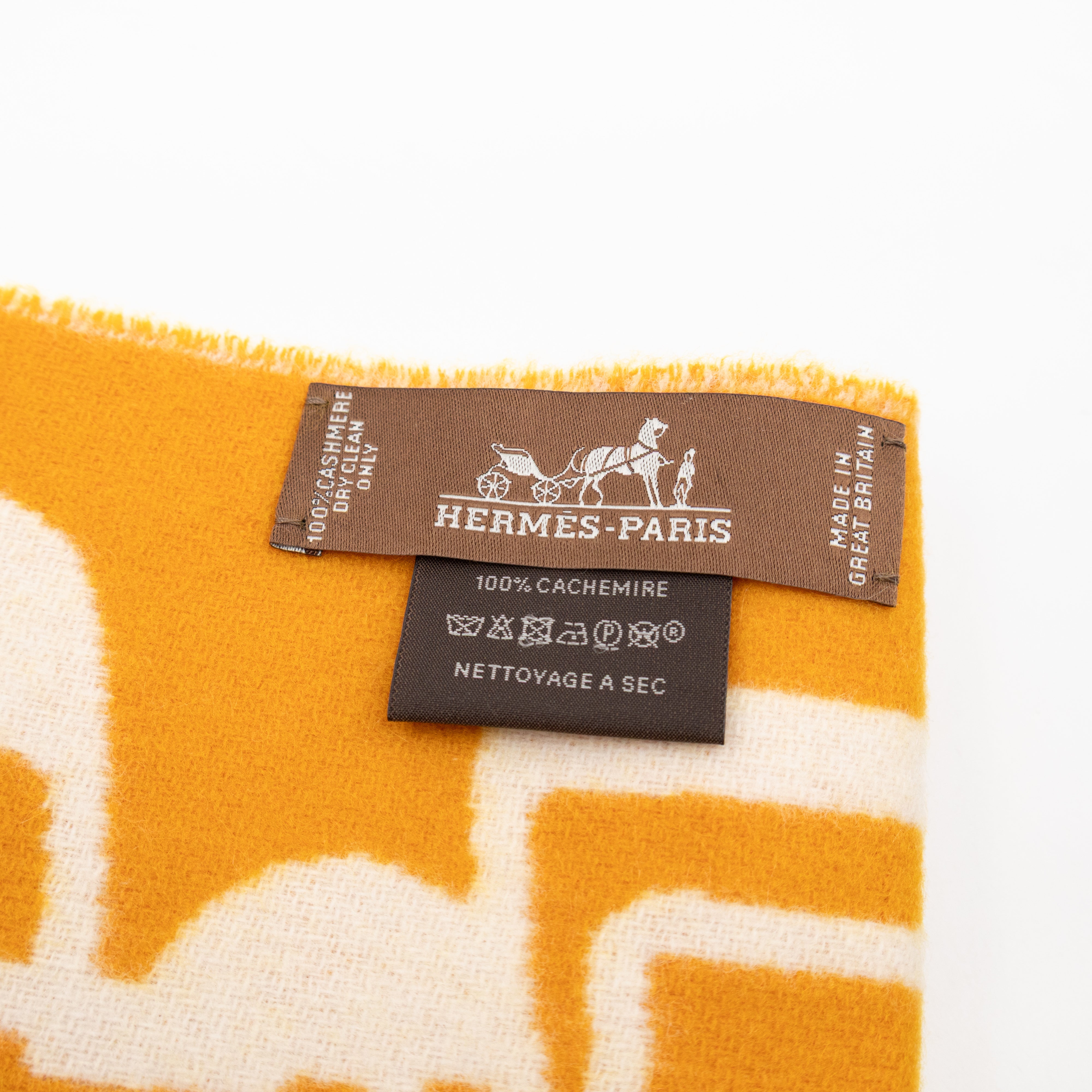 Casaque Do Re Boucles Scarf Orange