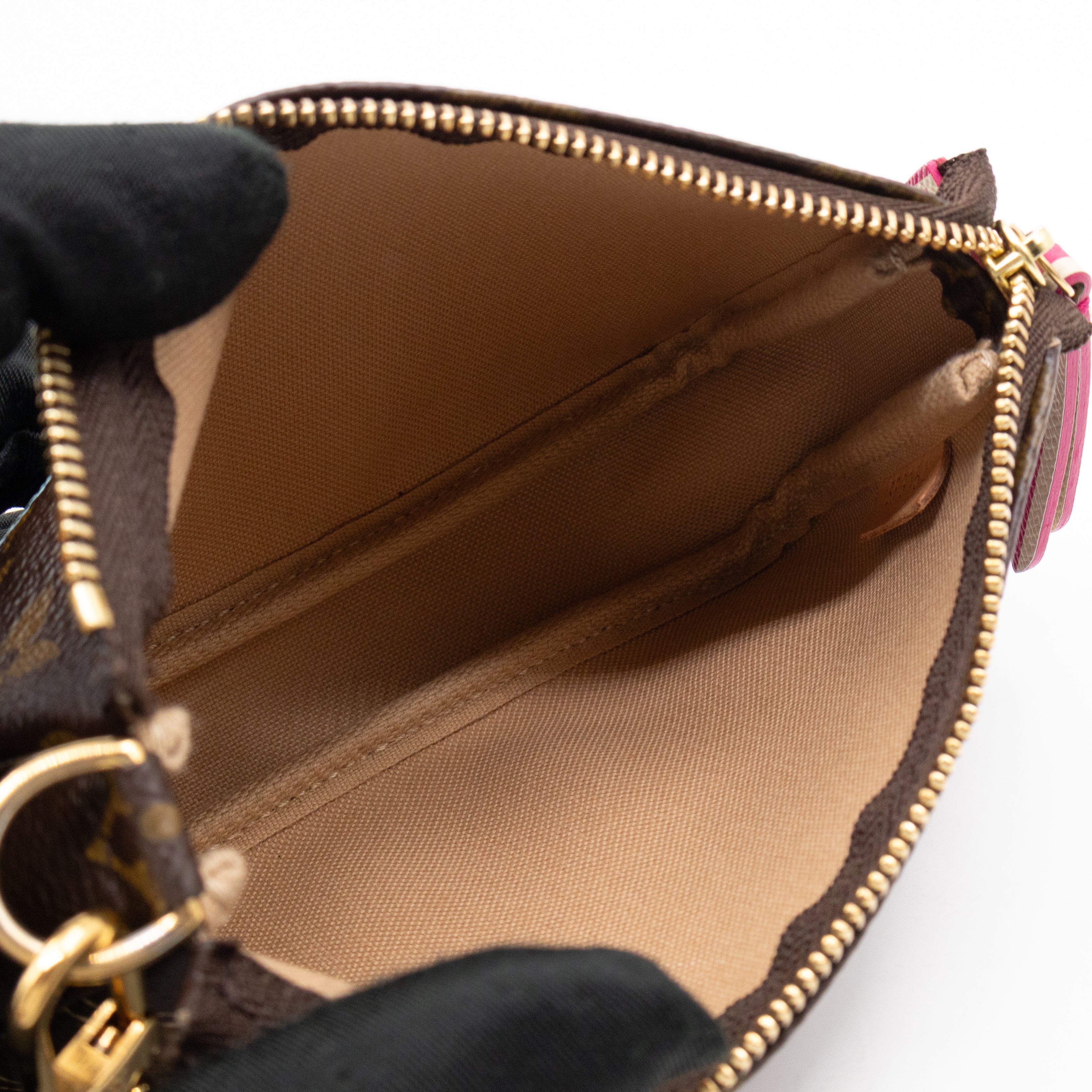Mini Pochette Accessoires Monogram Christmas Animation
