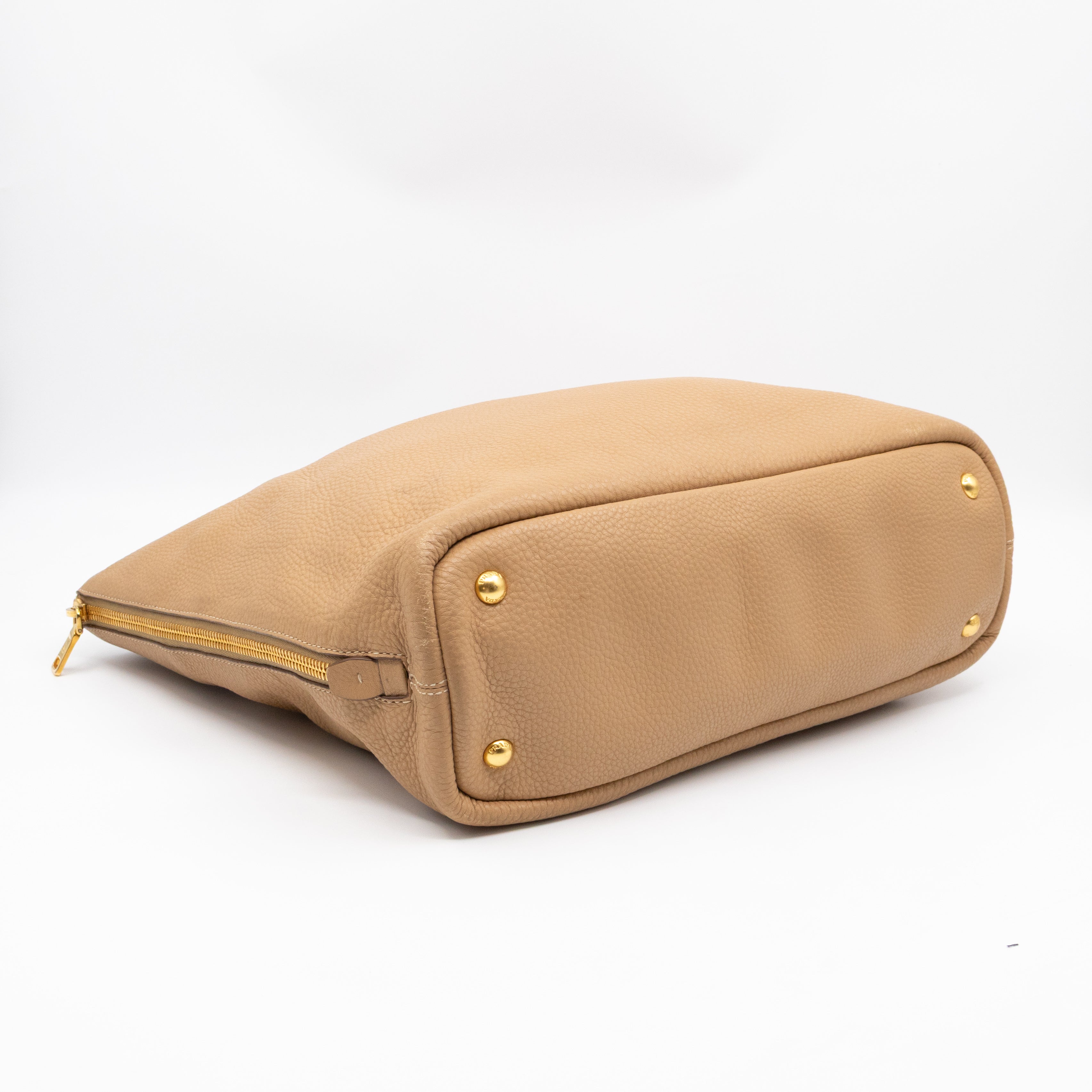 Shopping Bag with Side Zippers Beige Leather