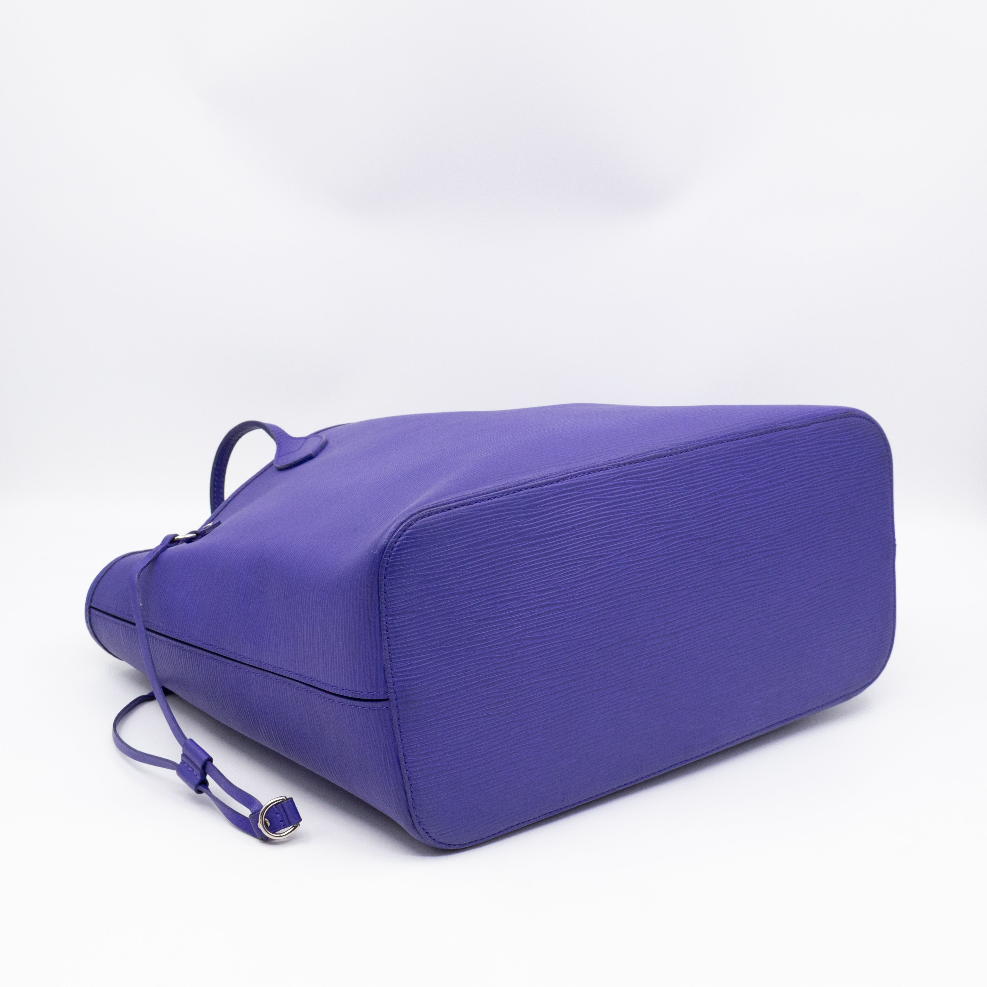 Neverfull MM Purple Epi Leather