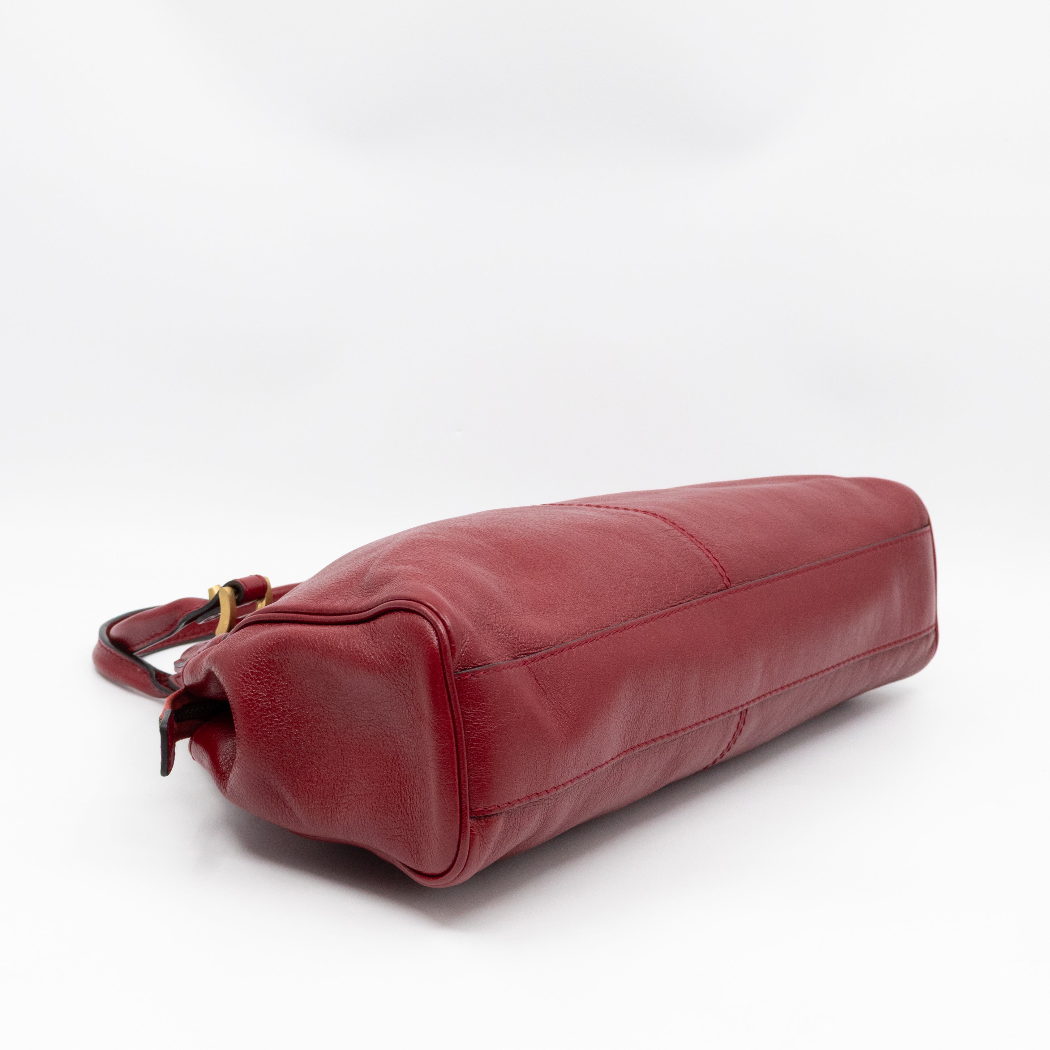 Re(Belle) Medium Shoulder Bag Red Leather