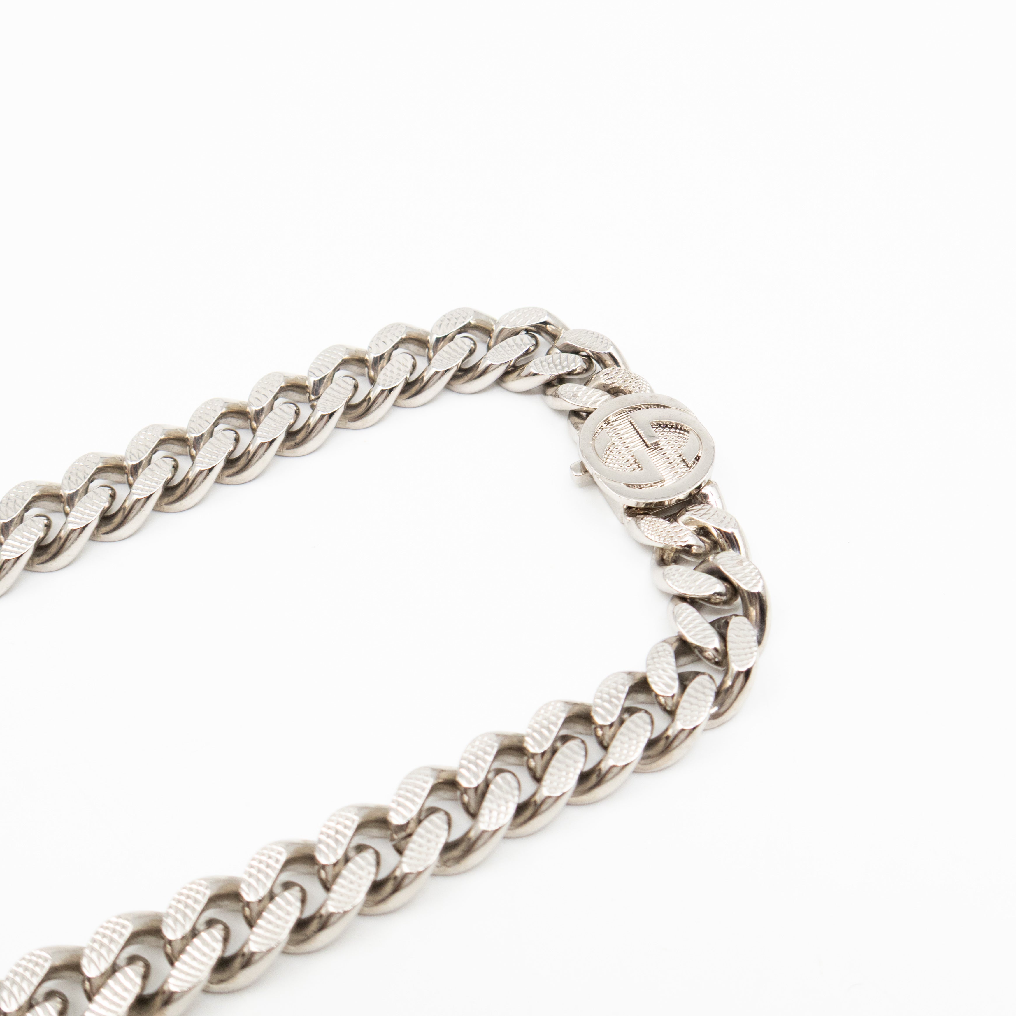 Gucci Script Choker Palladium