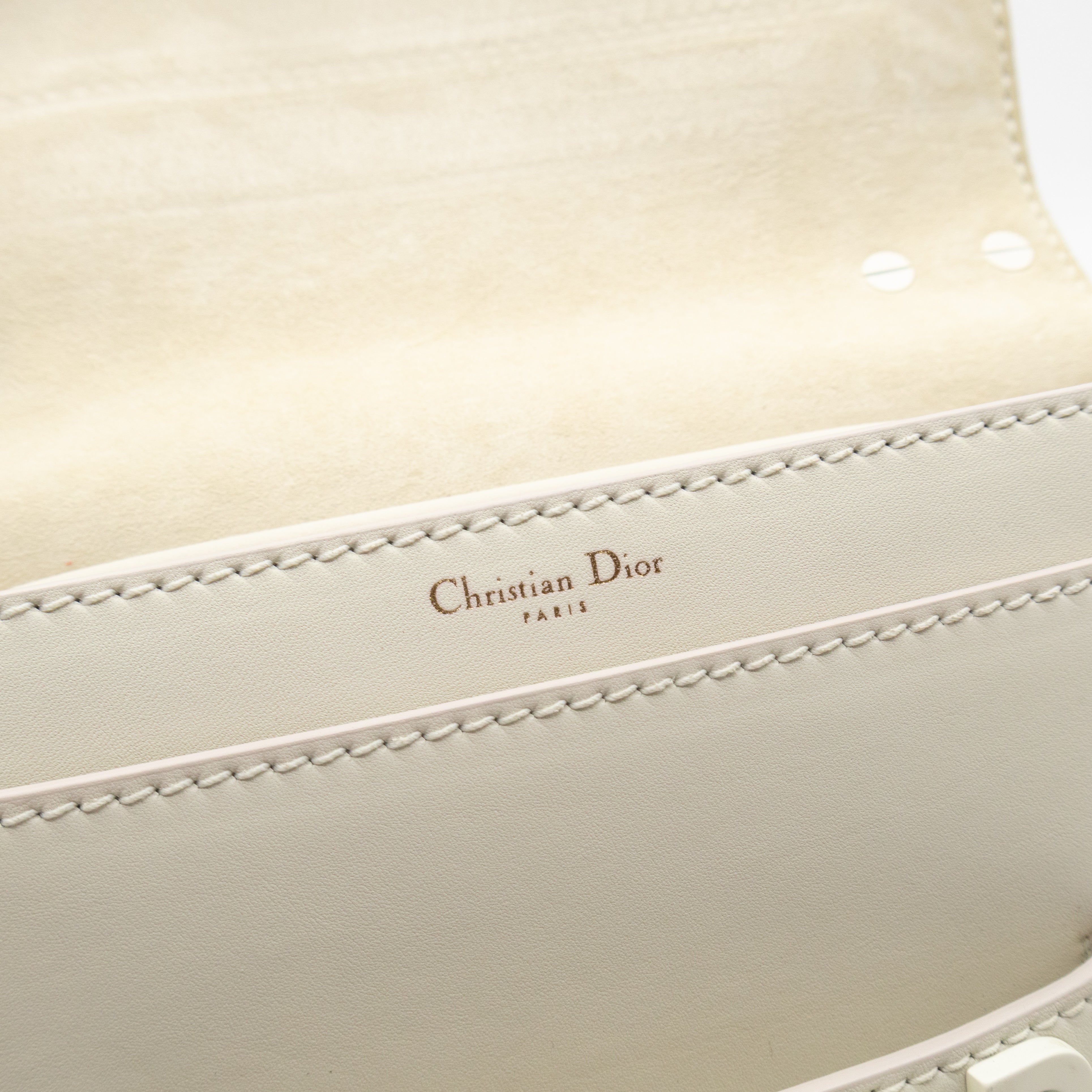 J'Adior Flap Bag Medium White Leather