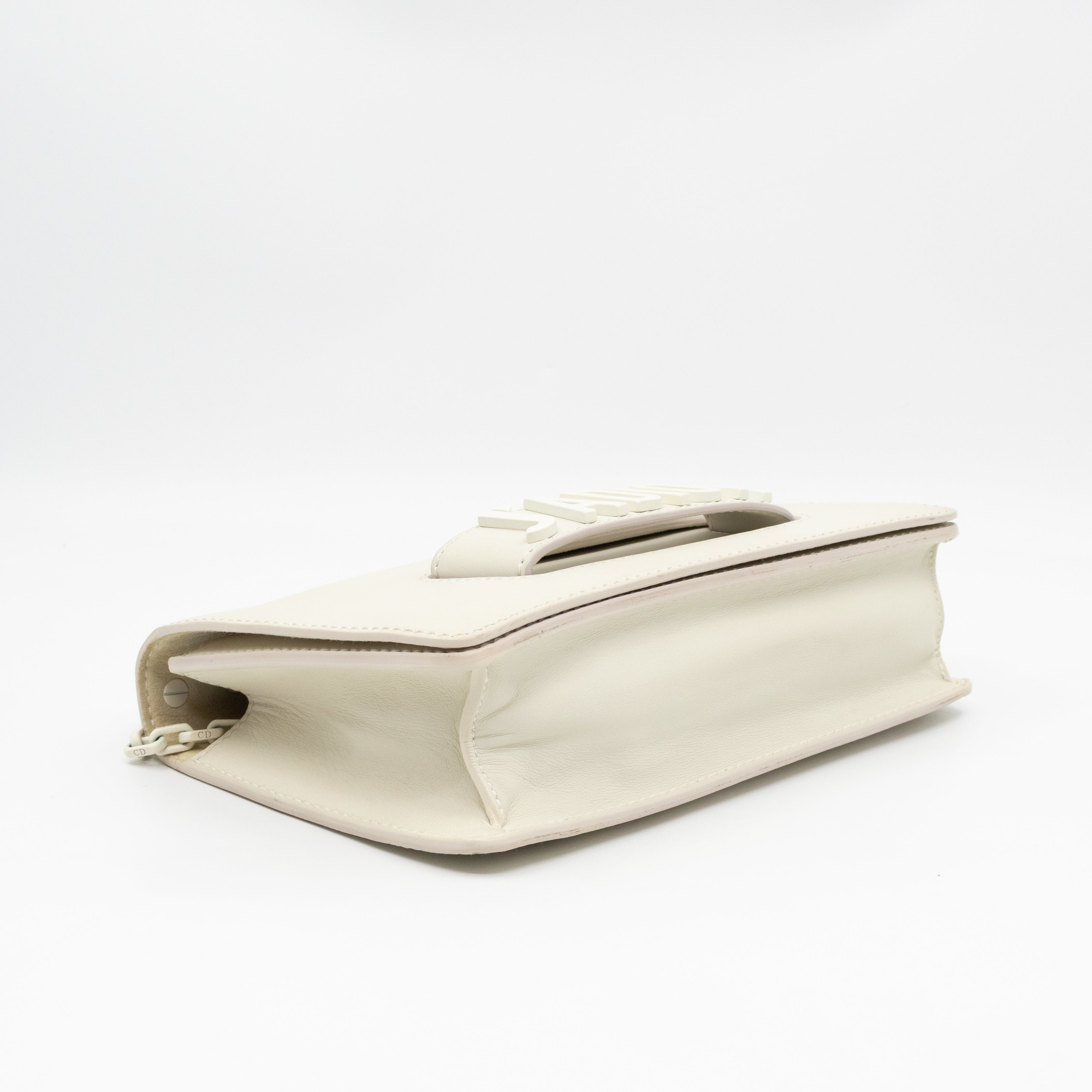 J'Adior Flap Bag Medium White Leather