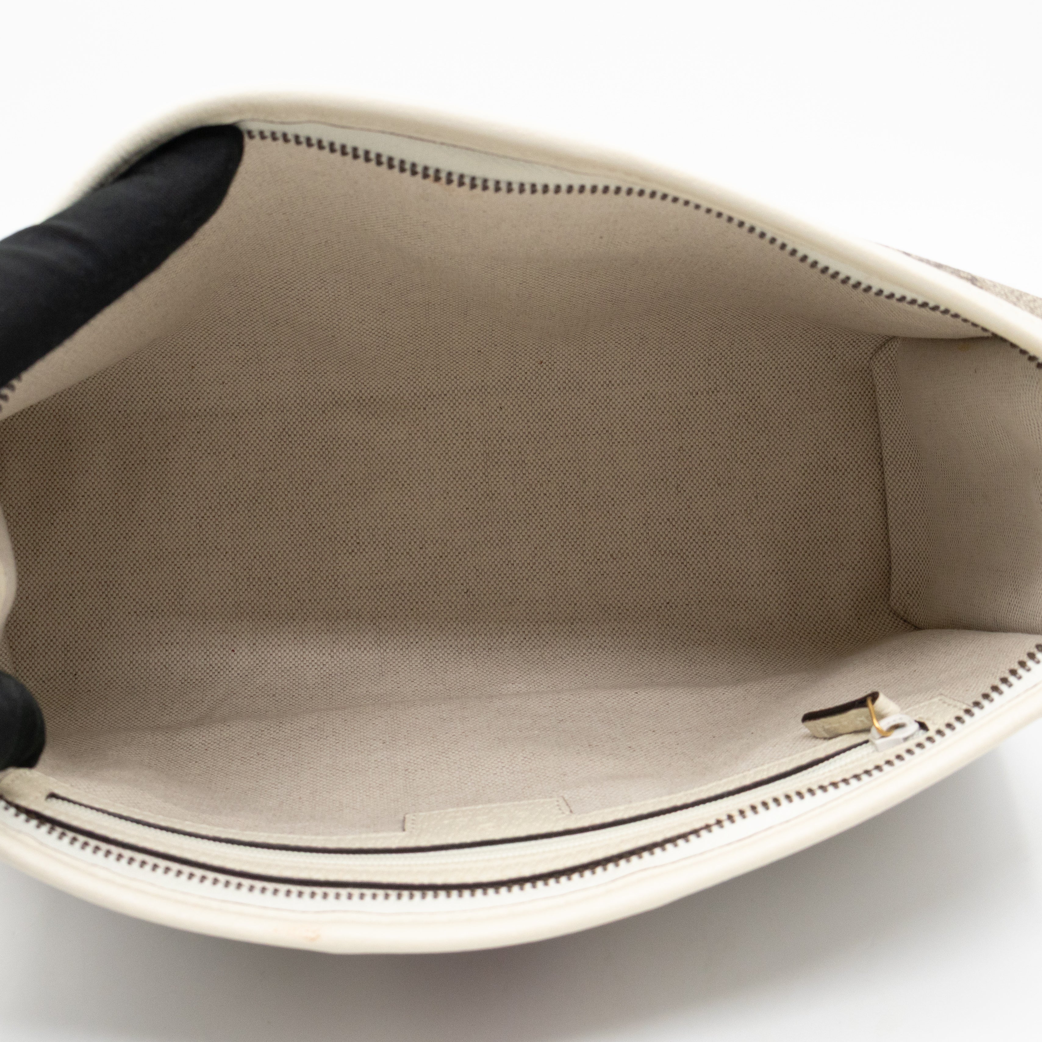Ophidia Toiletry Case GG Supreme White Leather