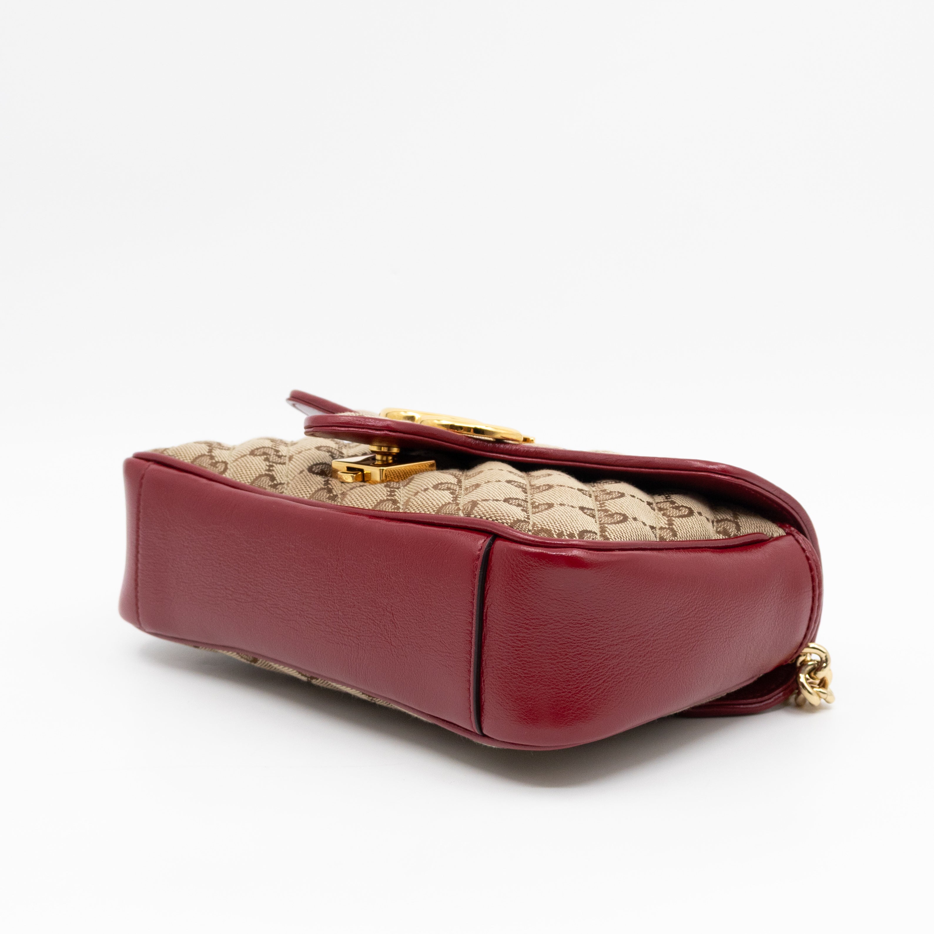 GG Marmont Small Flap Bag GG Supreme Canvas Red