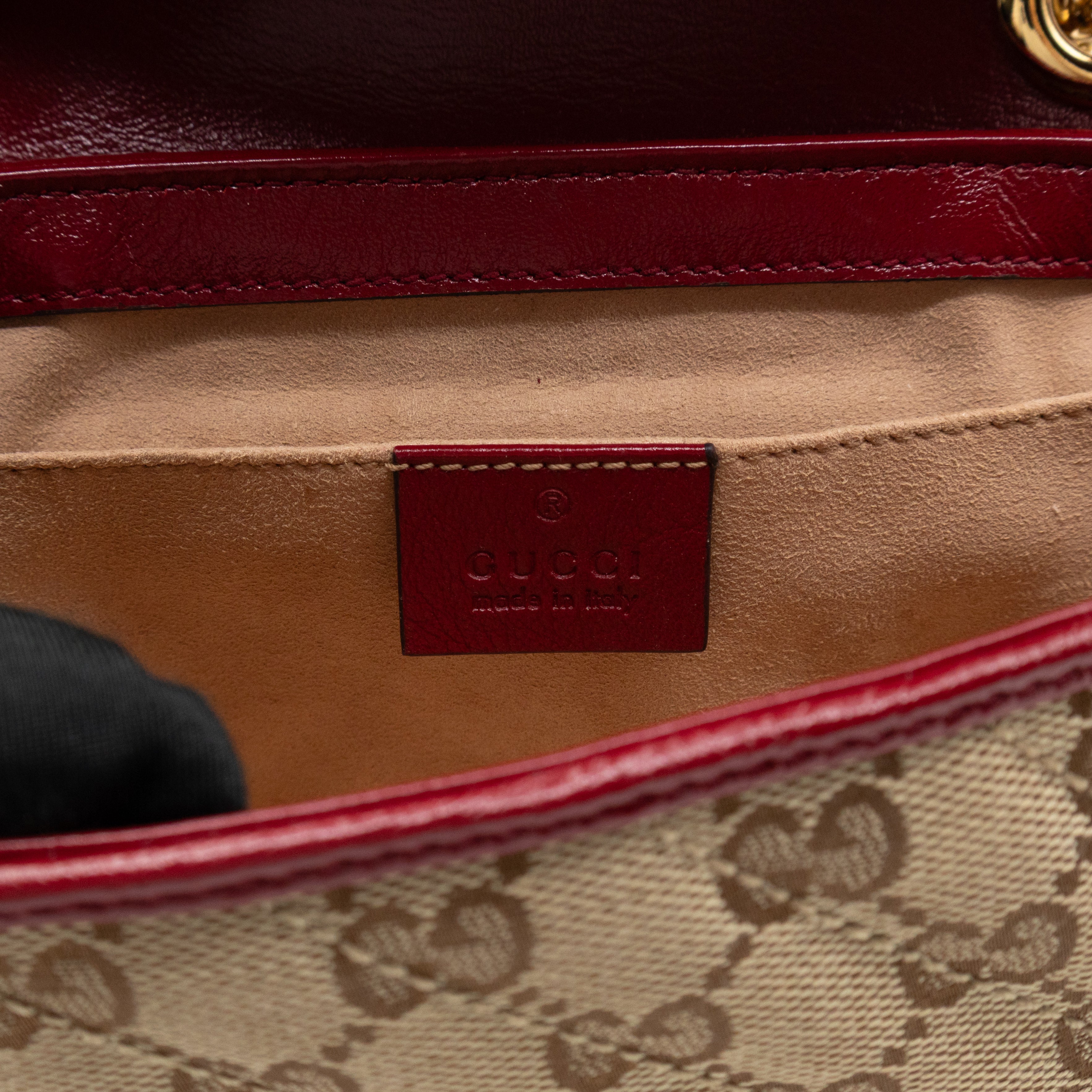 GG Marmont Small Flap Bag GG Supreme Canvas Red