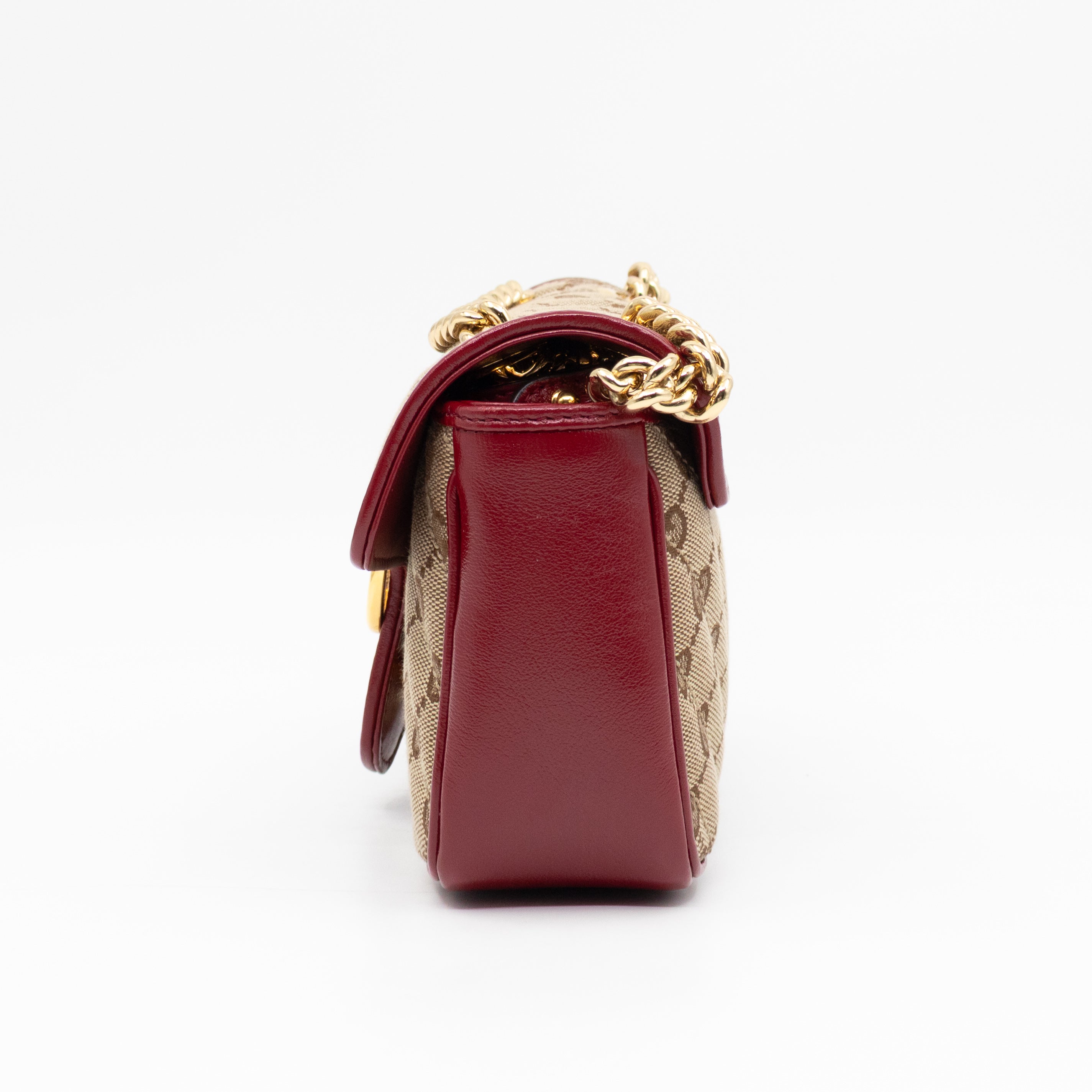 GG Marmont Small Flap Bag GG Supreme Canvas Red