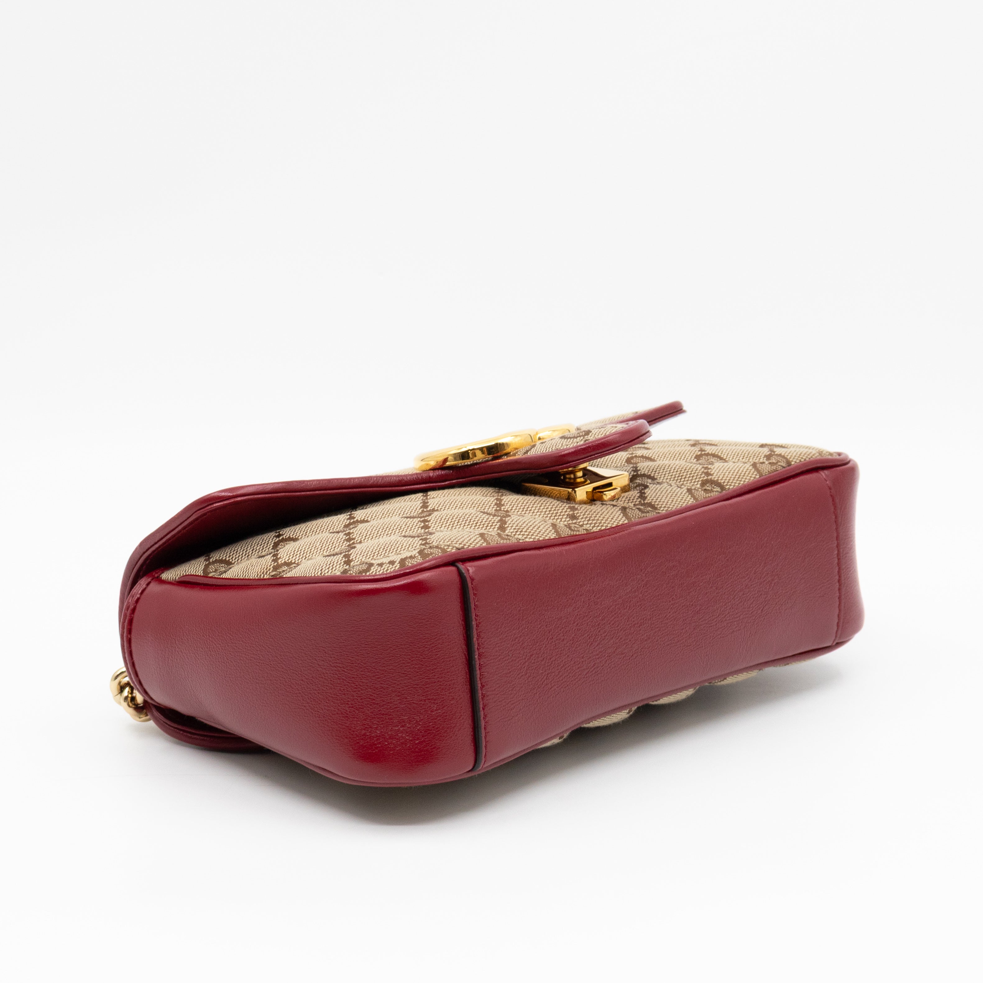 GG Marmont Small Flap Bag GG Supreme Canvas Red