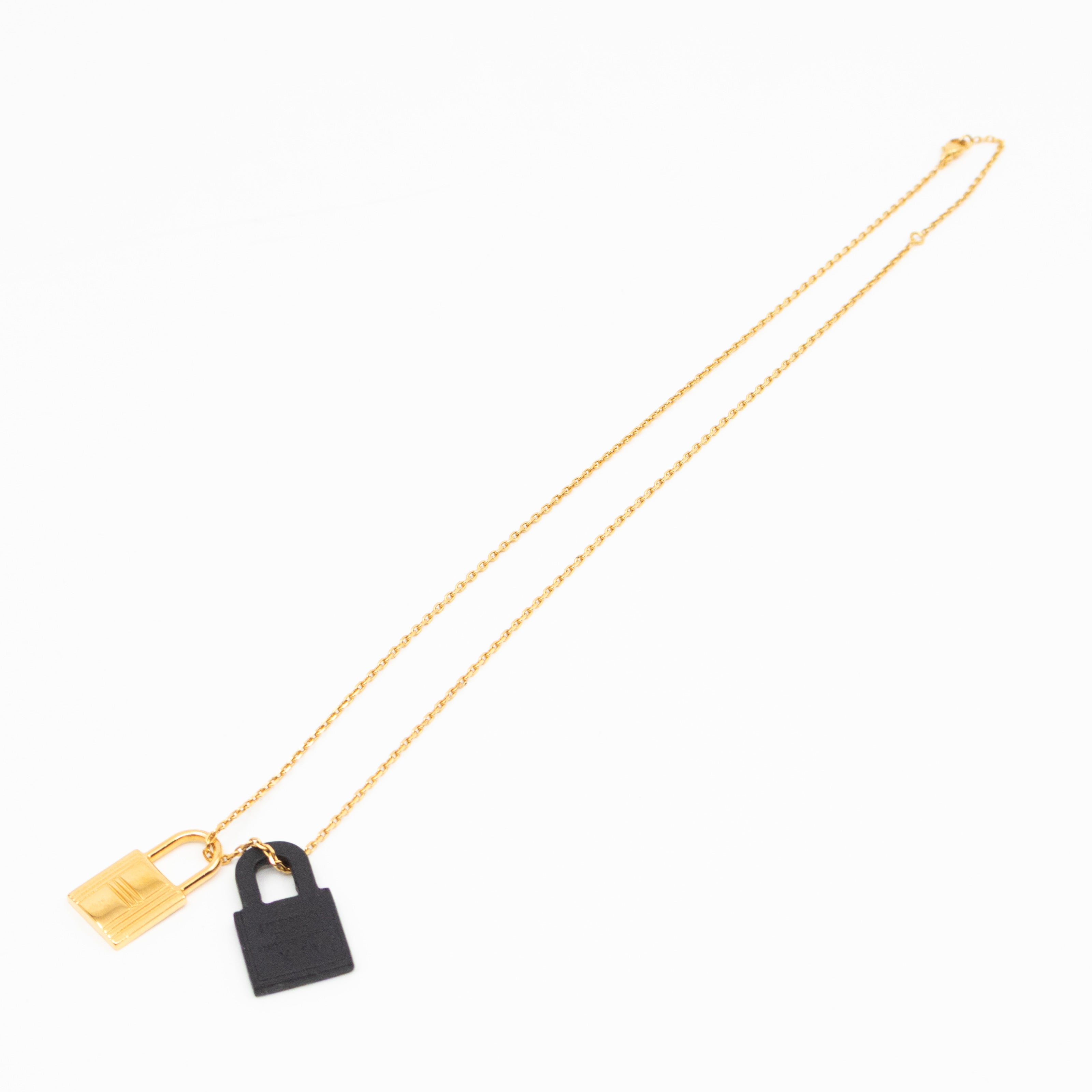 O'Kelly Pendant Gold Black