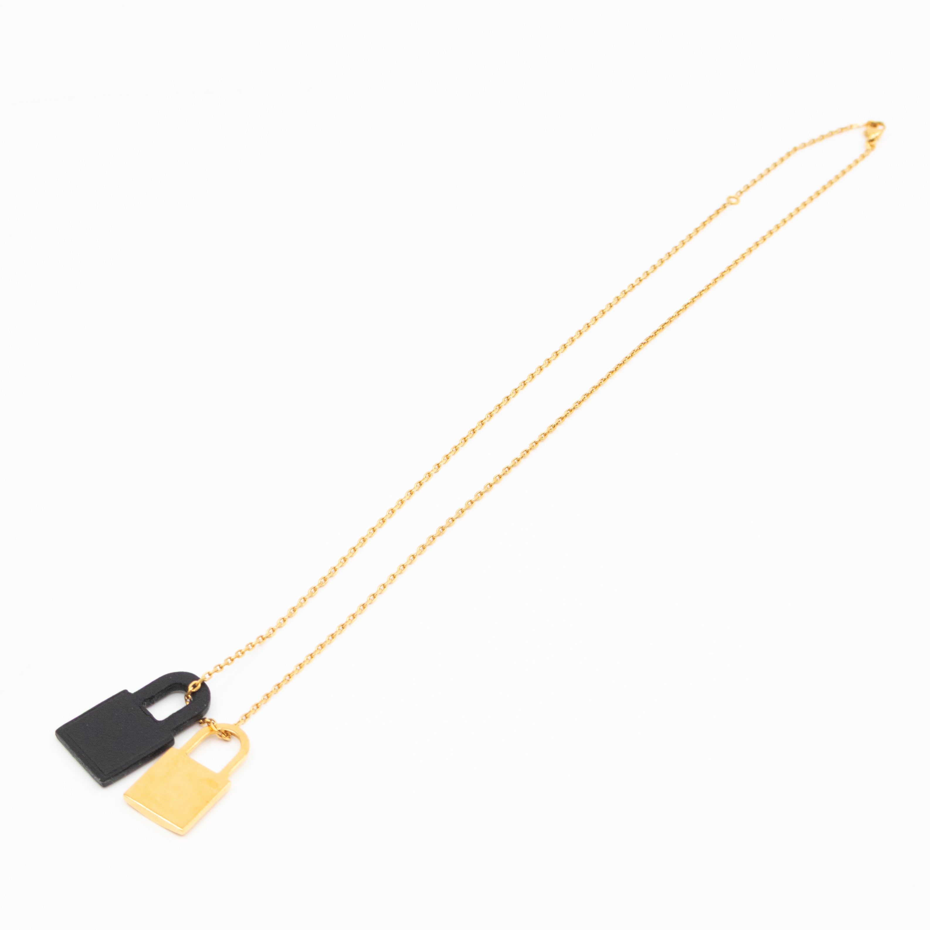 O'Kelly Pendant Gold Black