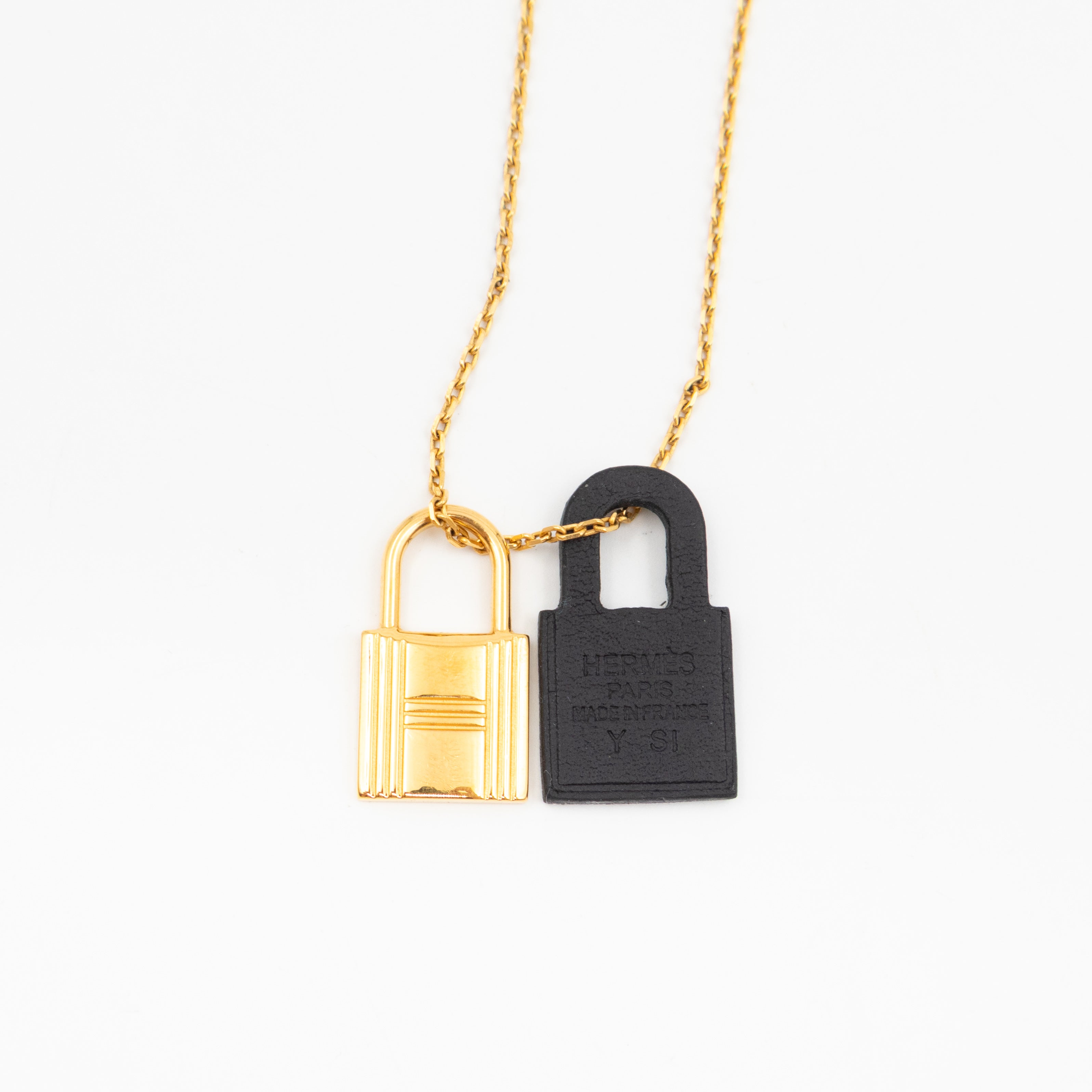 O'Kelly Pendant Gold Black