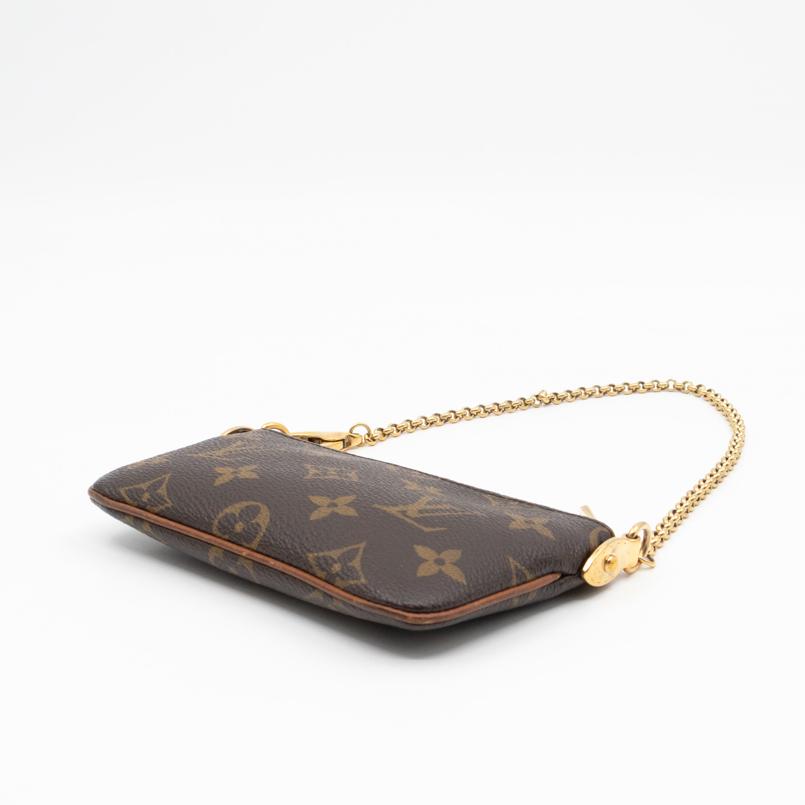 Pochette Milla PM Monogram