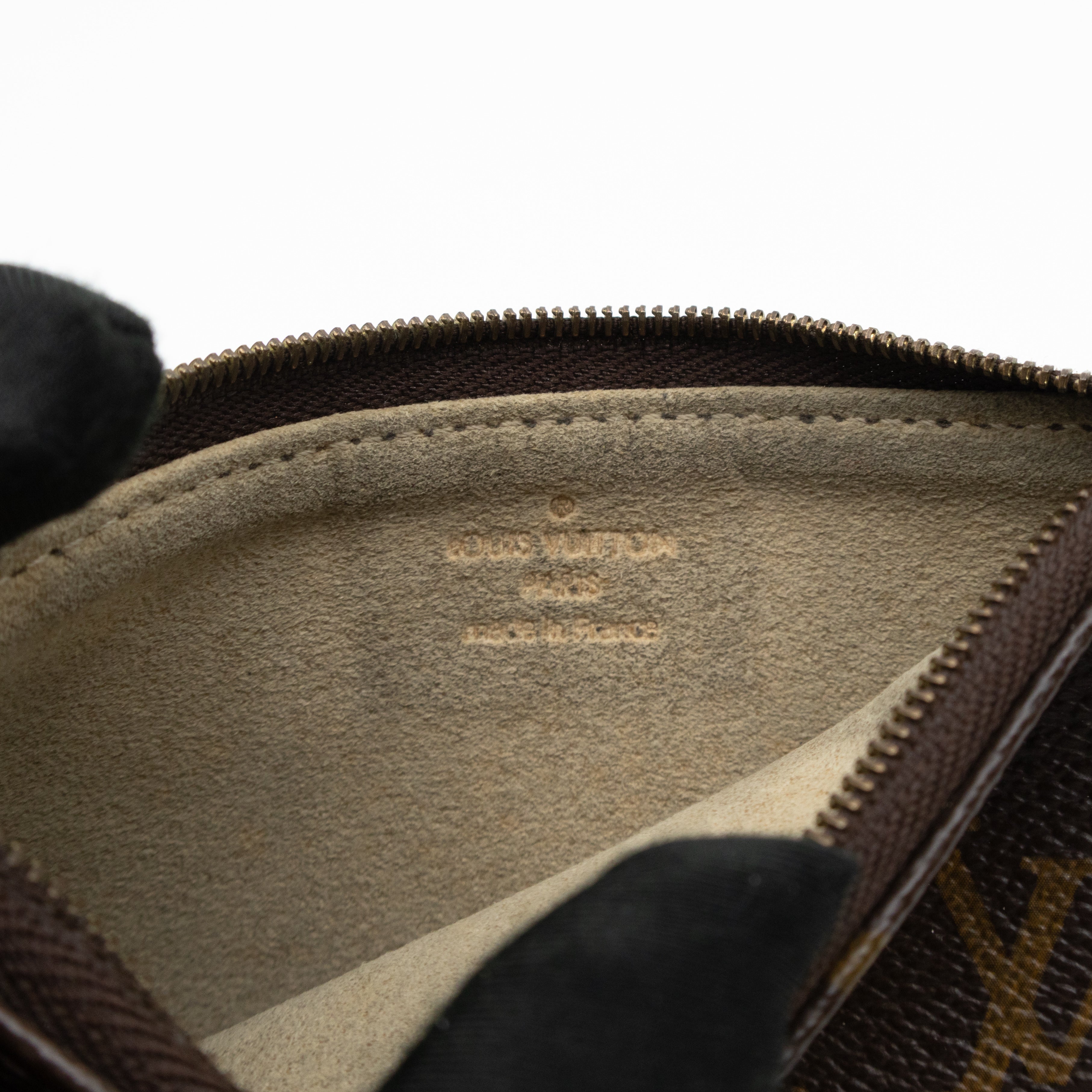 Pochette Milla PM Monogram