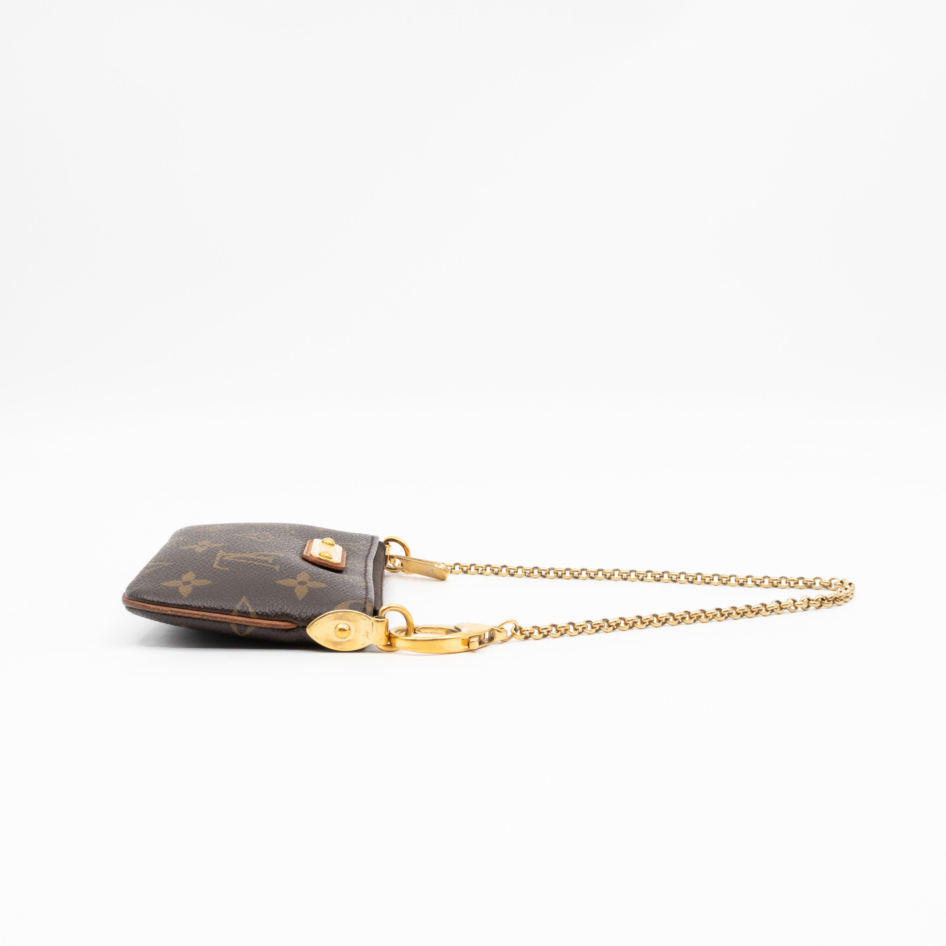 Pochette Milla PM Monogram
