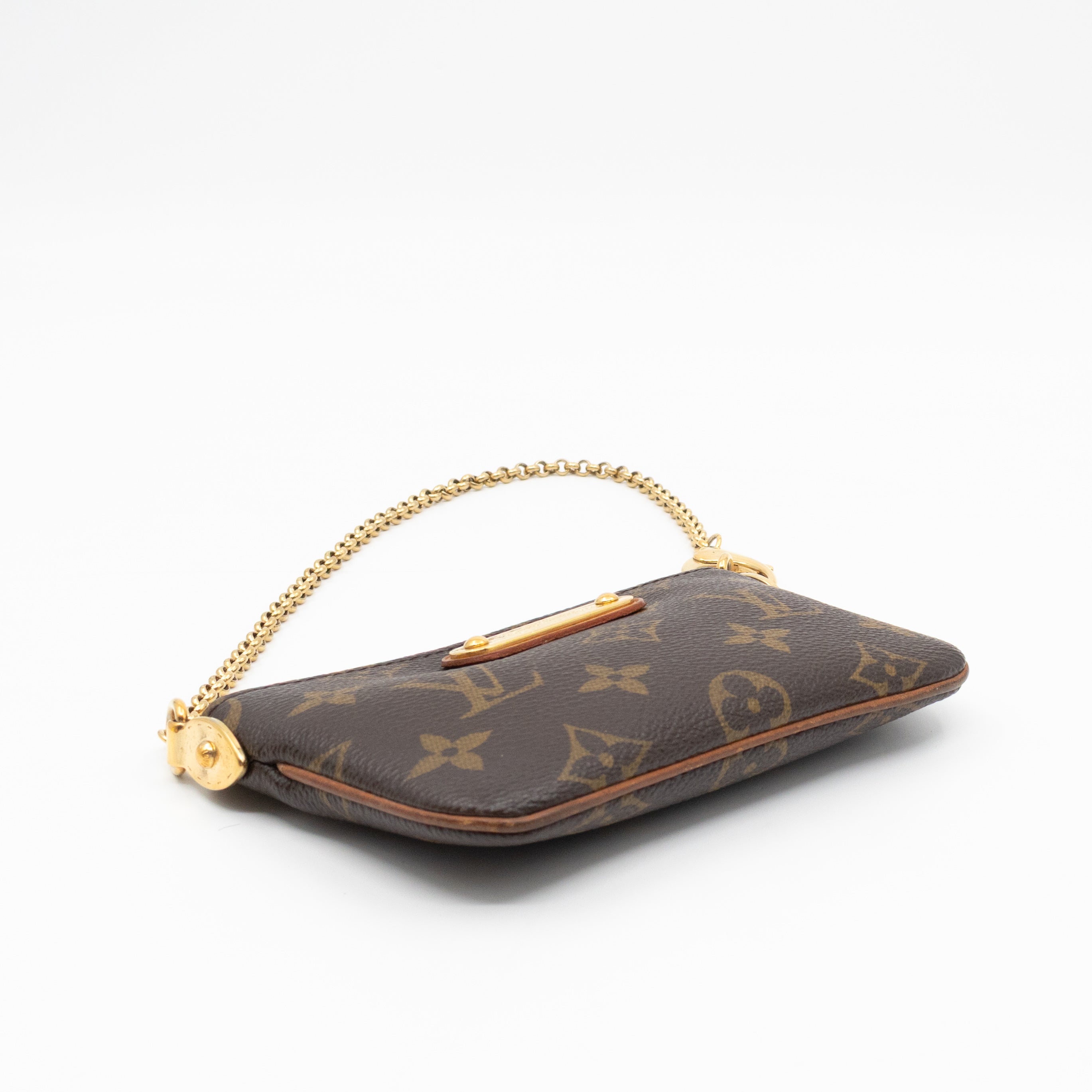 Pochette Milla PM Monogram