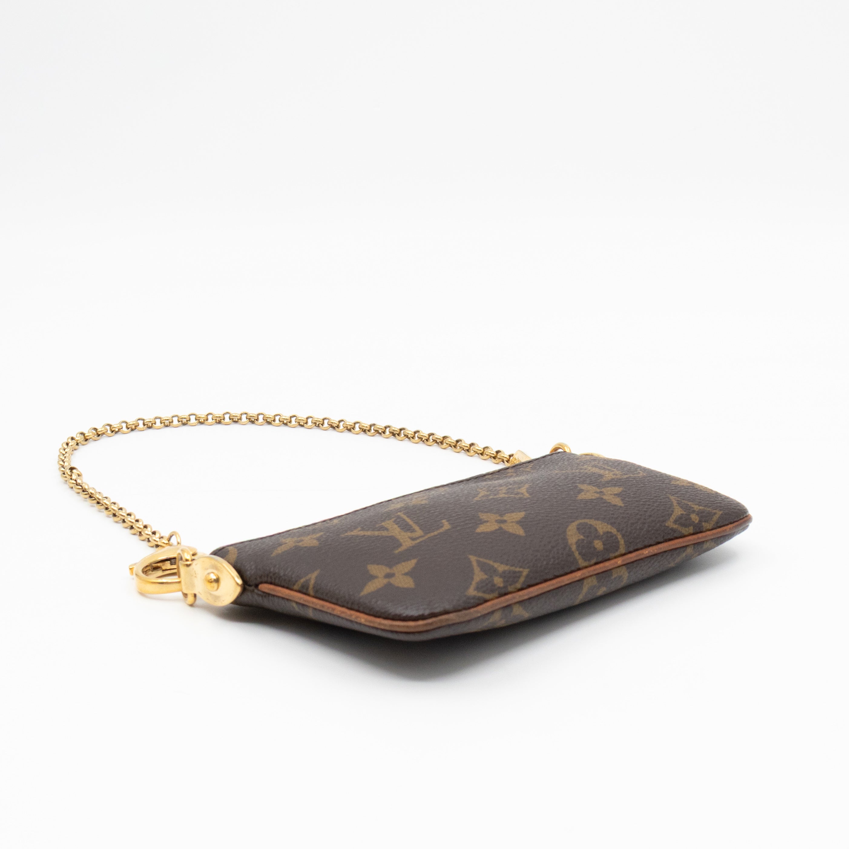 Pochette Milla PM Monogram