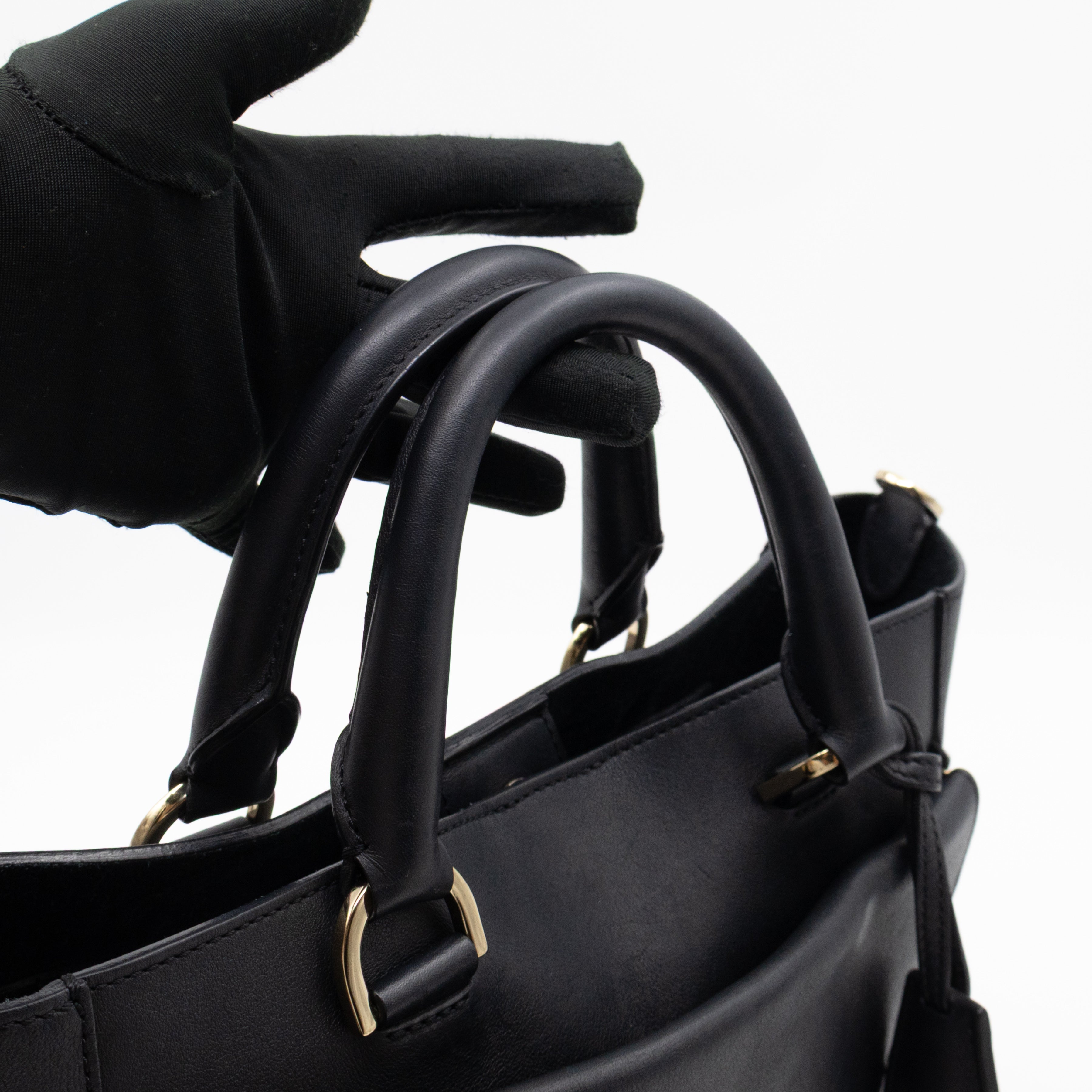 Small Willow Black Leather