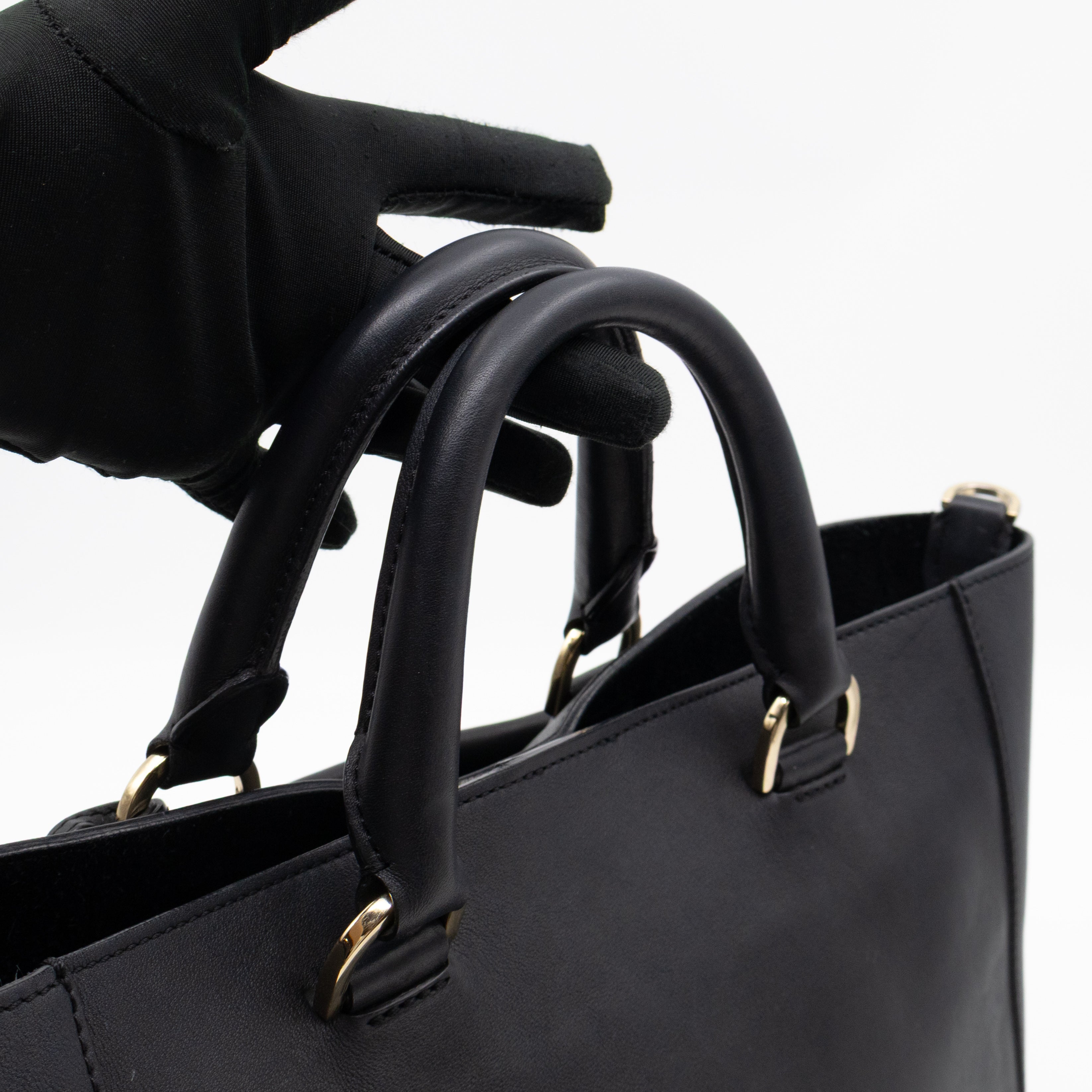 Small Willow Black Leather