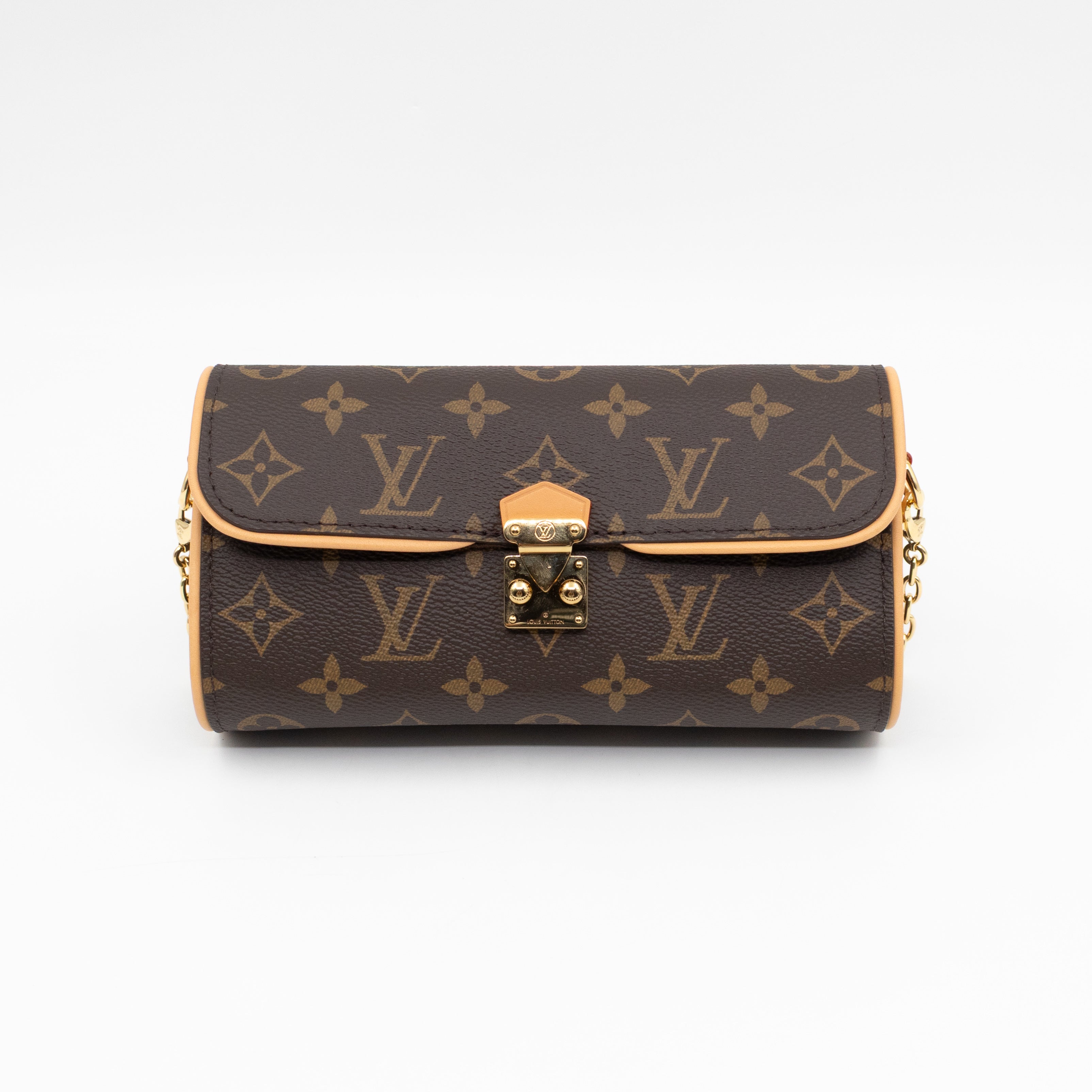 Pochette Camille Monogram