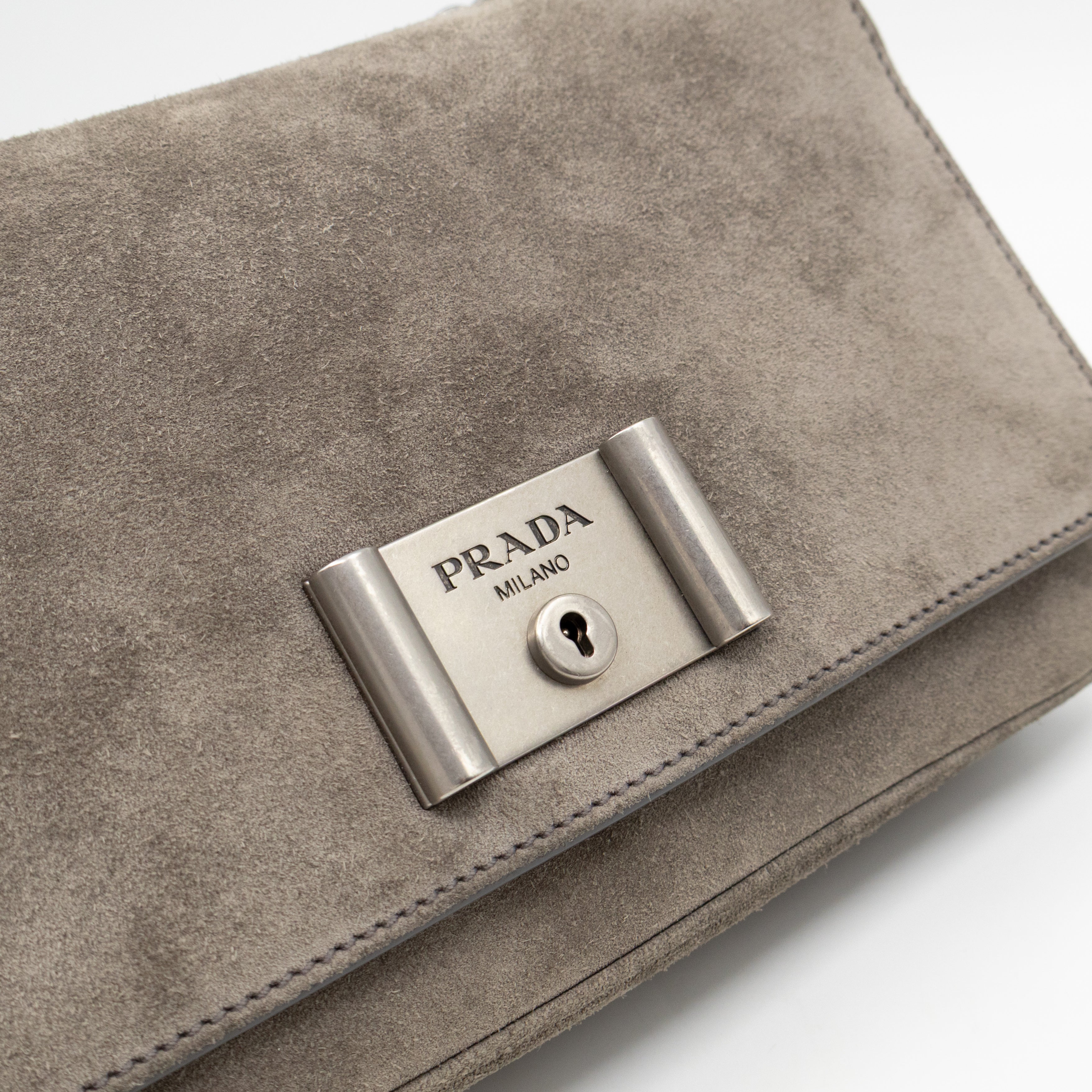 Chain Flap Shoulder Bag Grey Suede