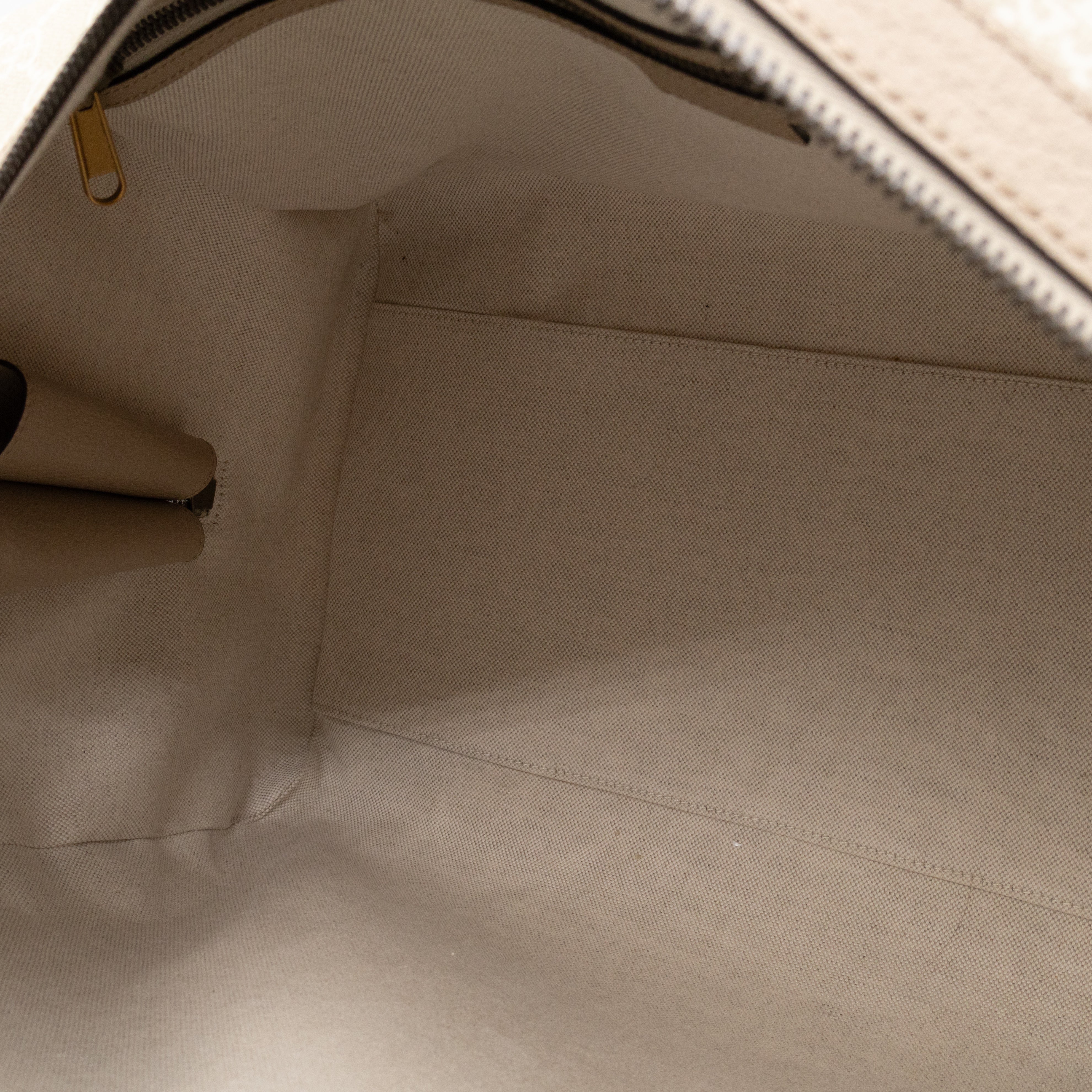 Savoy Medium Duffle Bag Beige GG Supreme