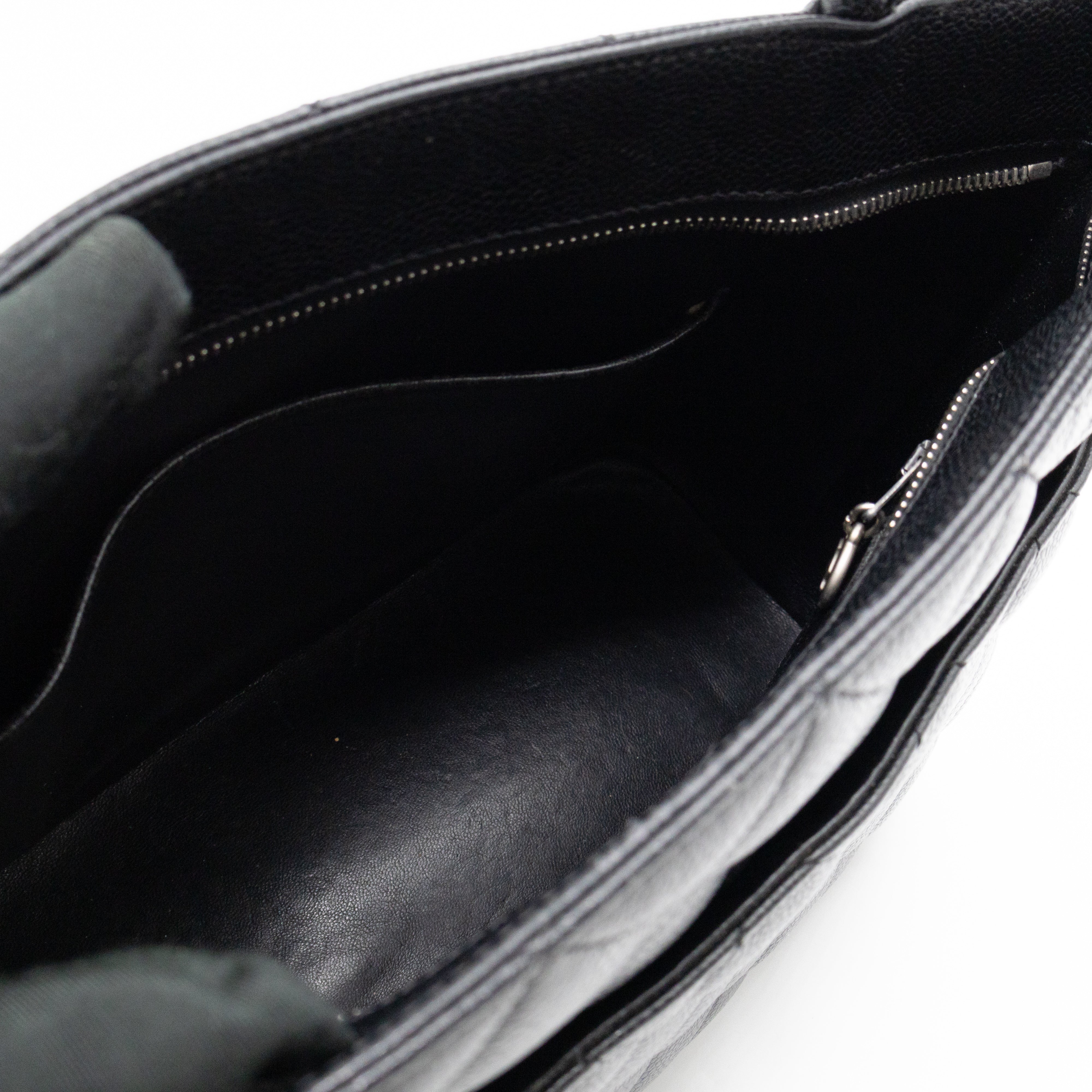 Médaillon Black Caviarskin