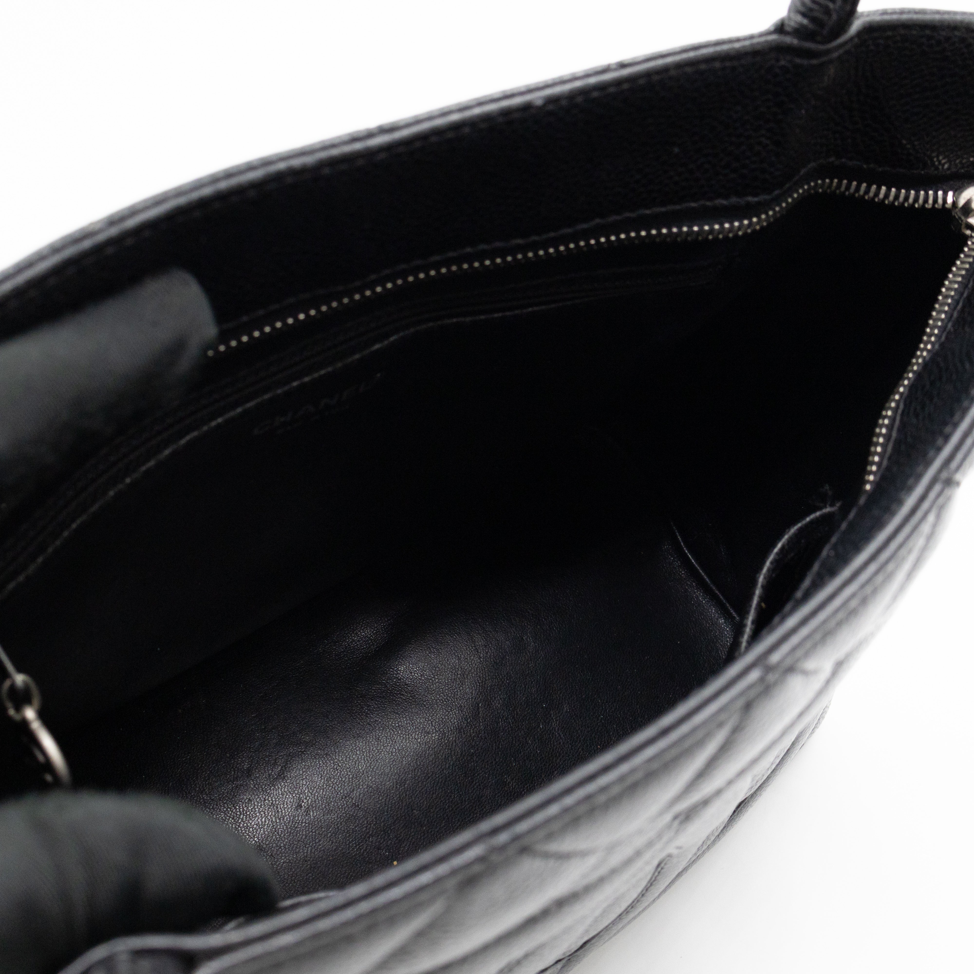 Médaillon Black Caviarskin