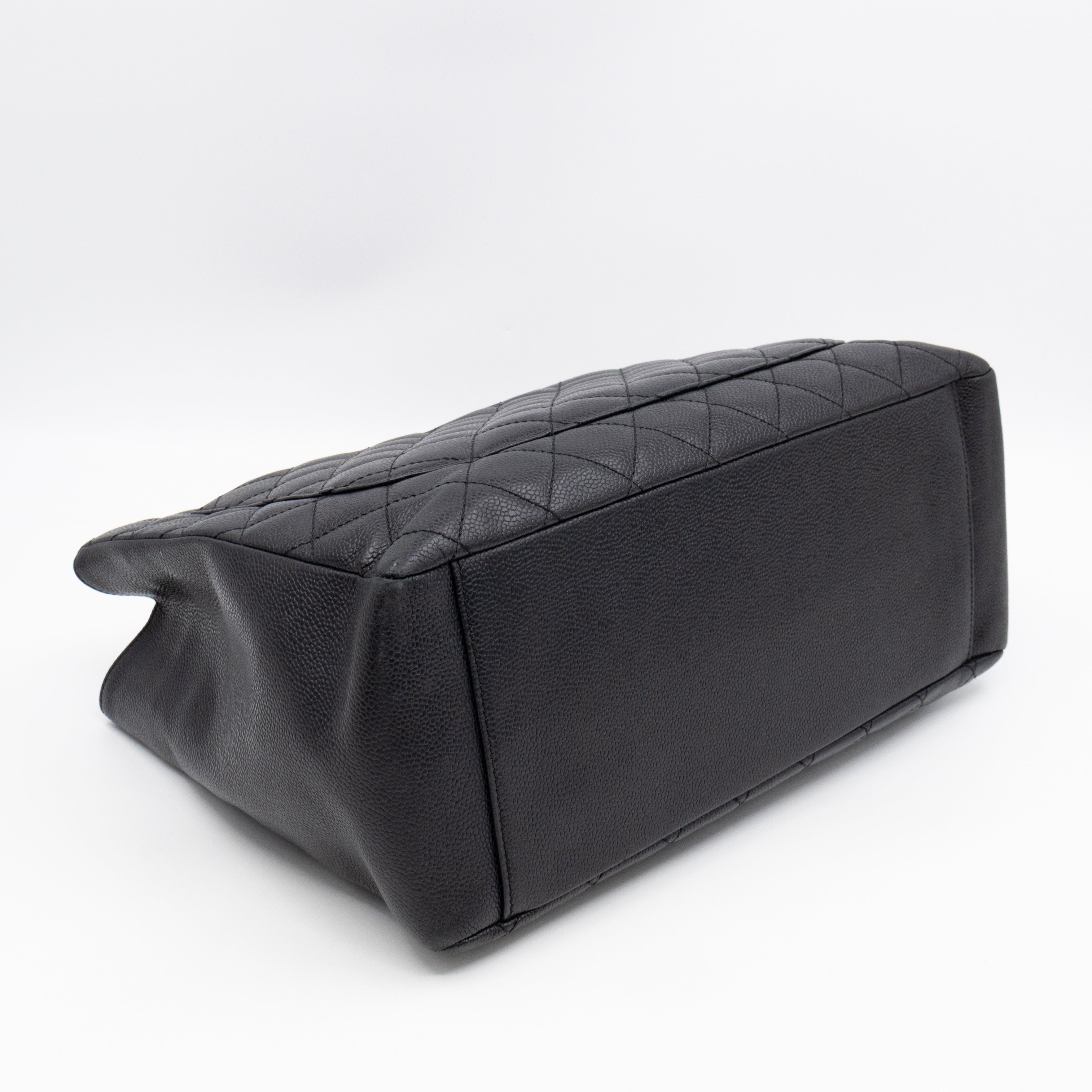 GST Grand Shopping Tote Black Caviar Gold