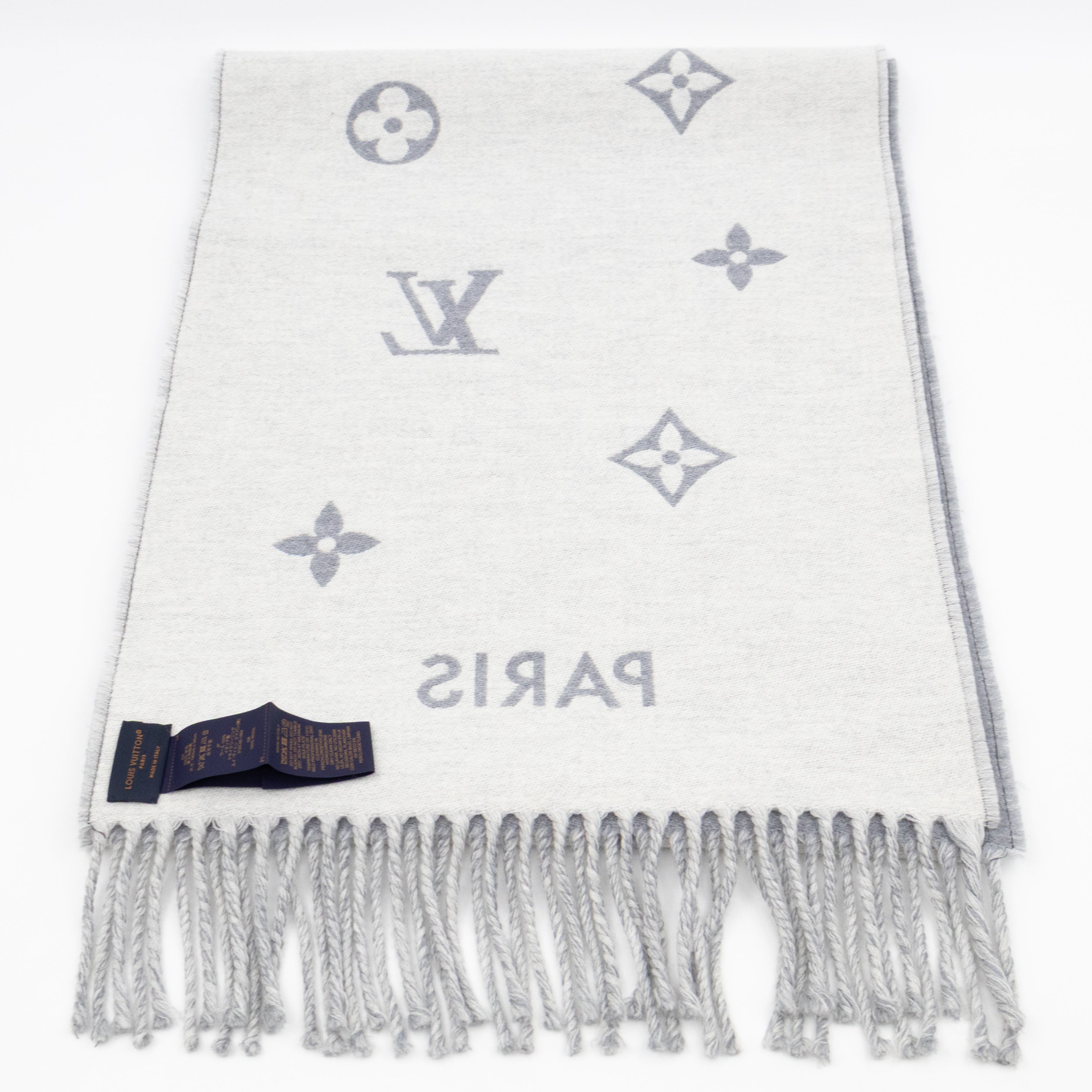 All About Monogram Scarf Gris Clair