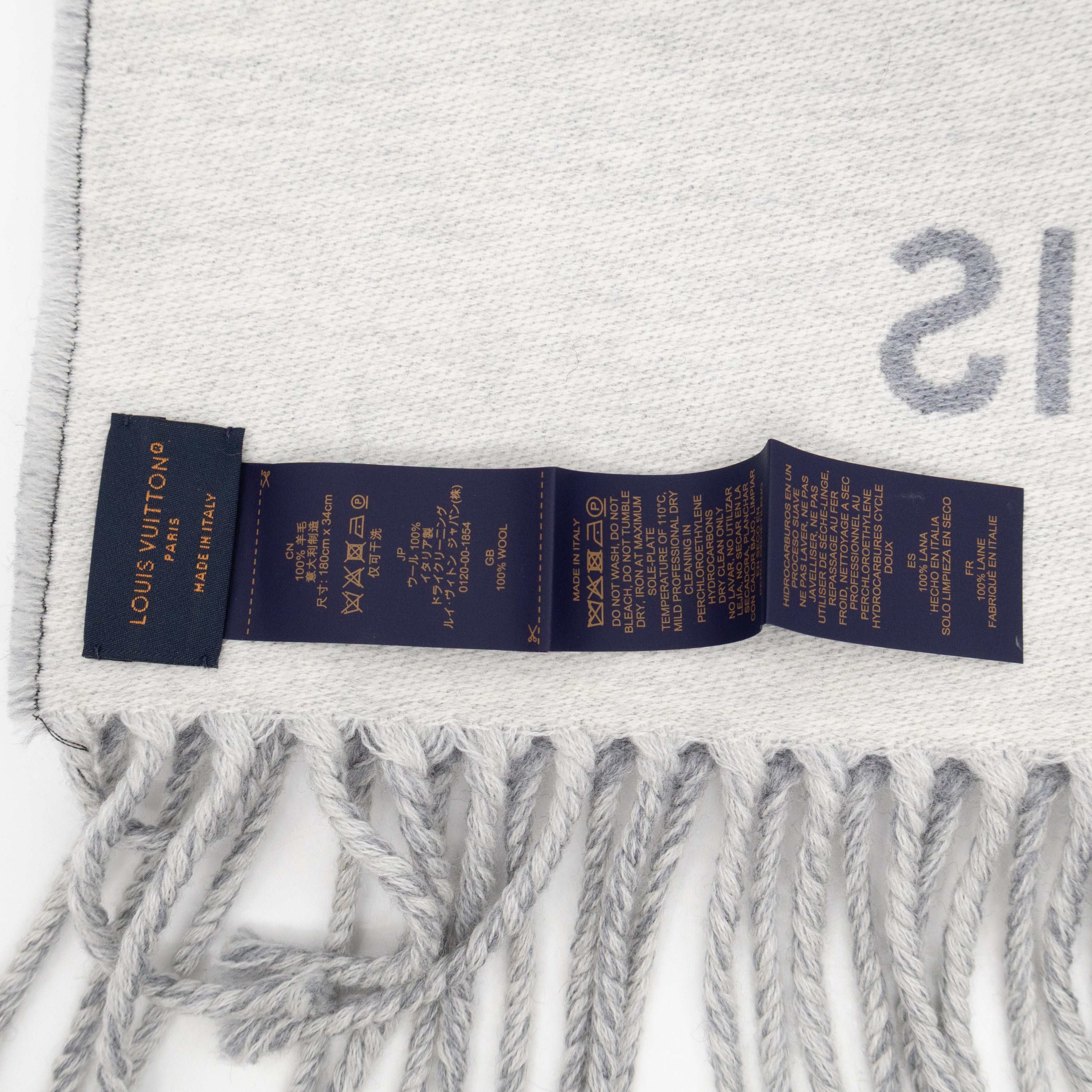 All About Monogram Scarf Gris Clair