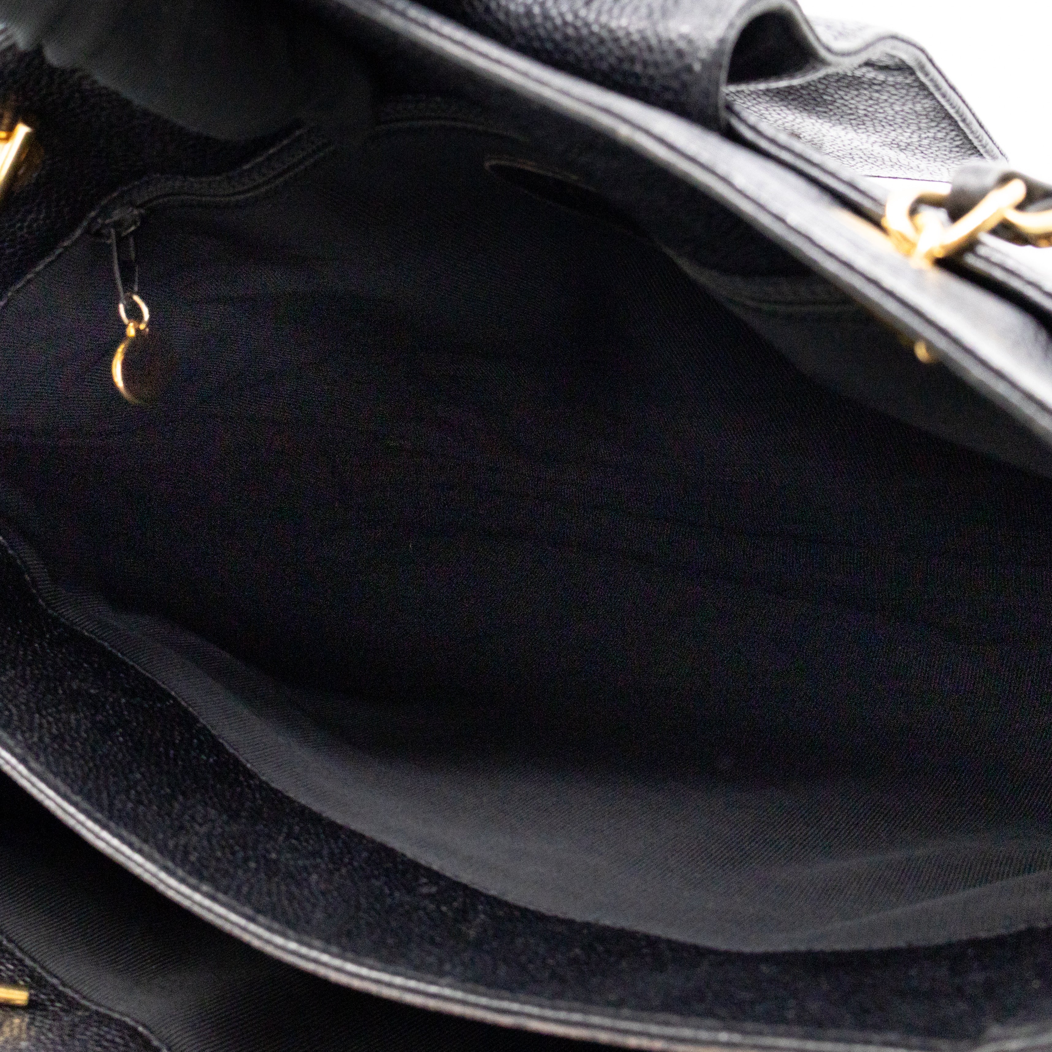 Vintage CC Flap Tote Black Caviar