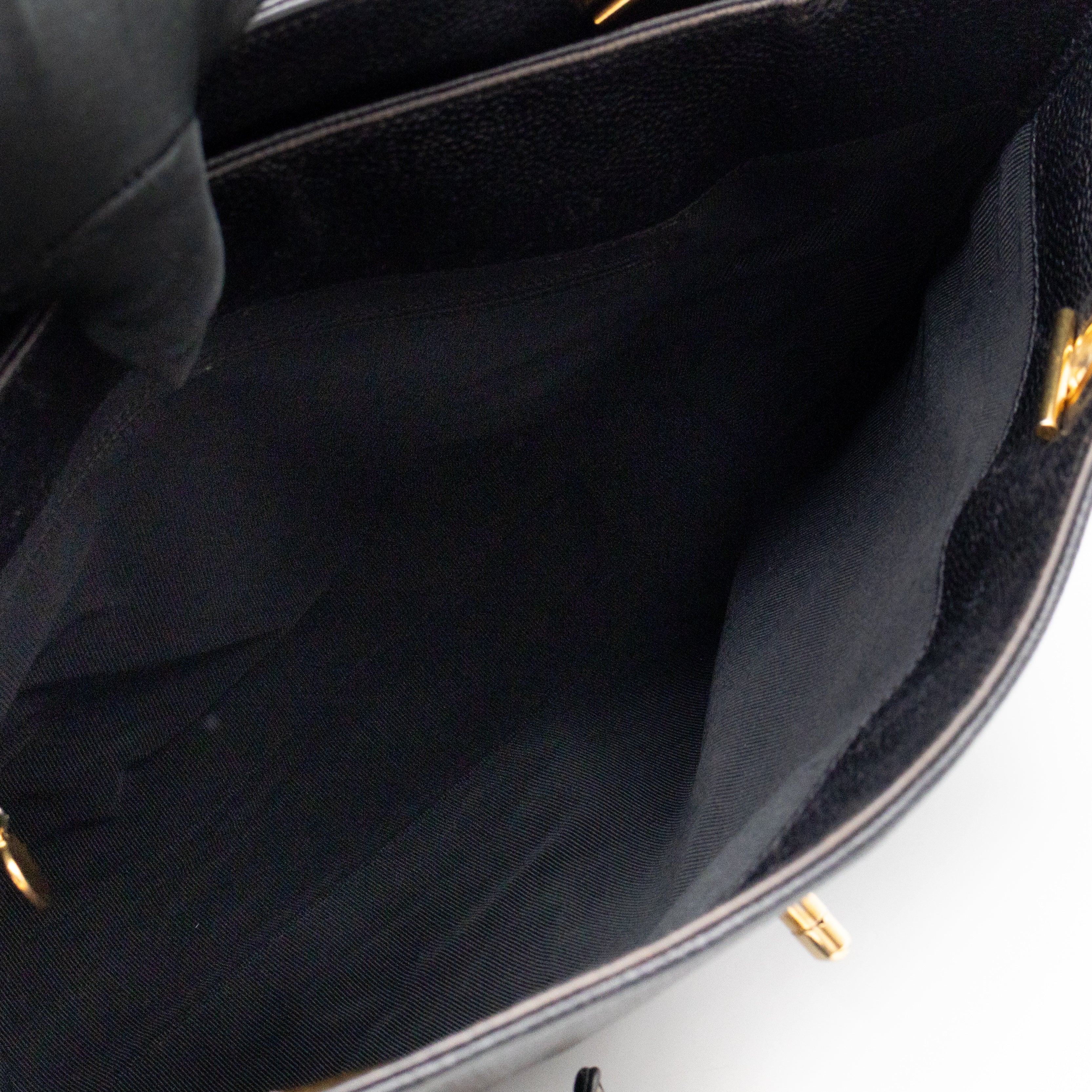 Vintage CC Flap Tote Black Caviar