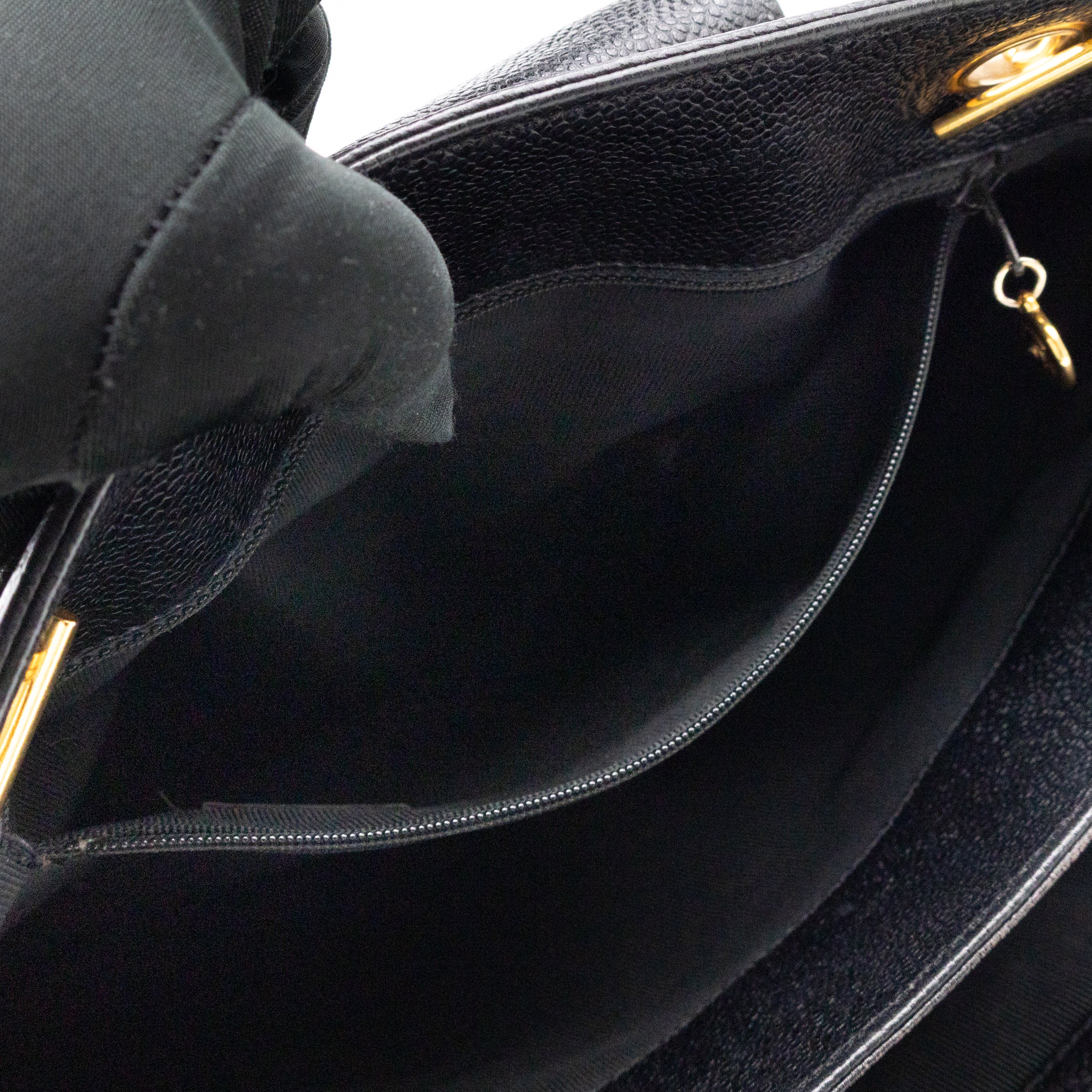 Vintage CC Flap Tote Black Caviar
