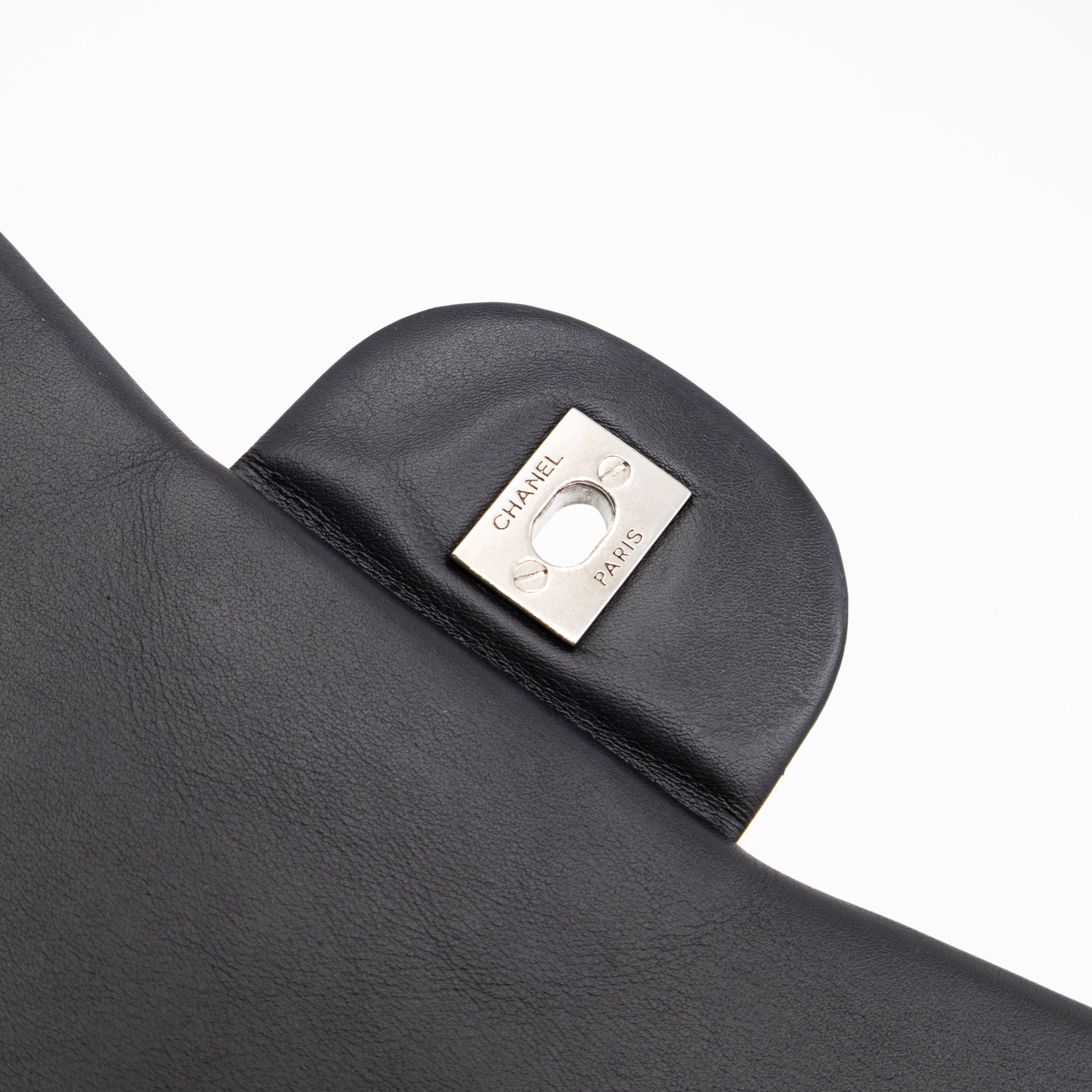Classic Single Flap Maxi Black Chevron Patent Silver