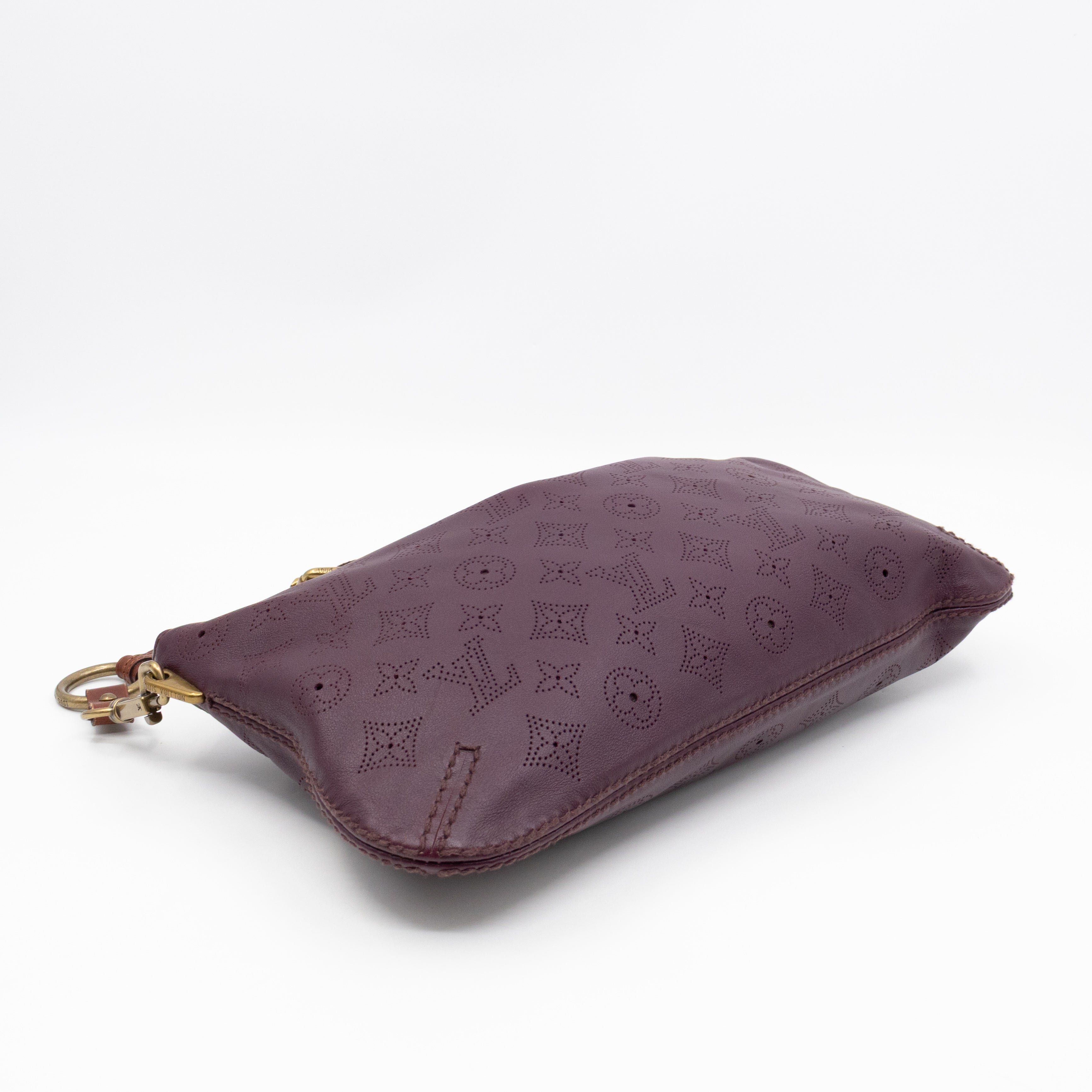 Pochette Onatah Mahina Leather Aubergine