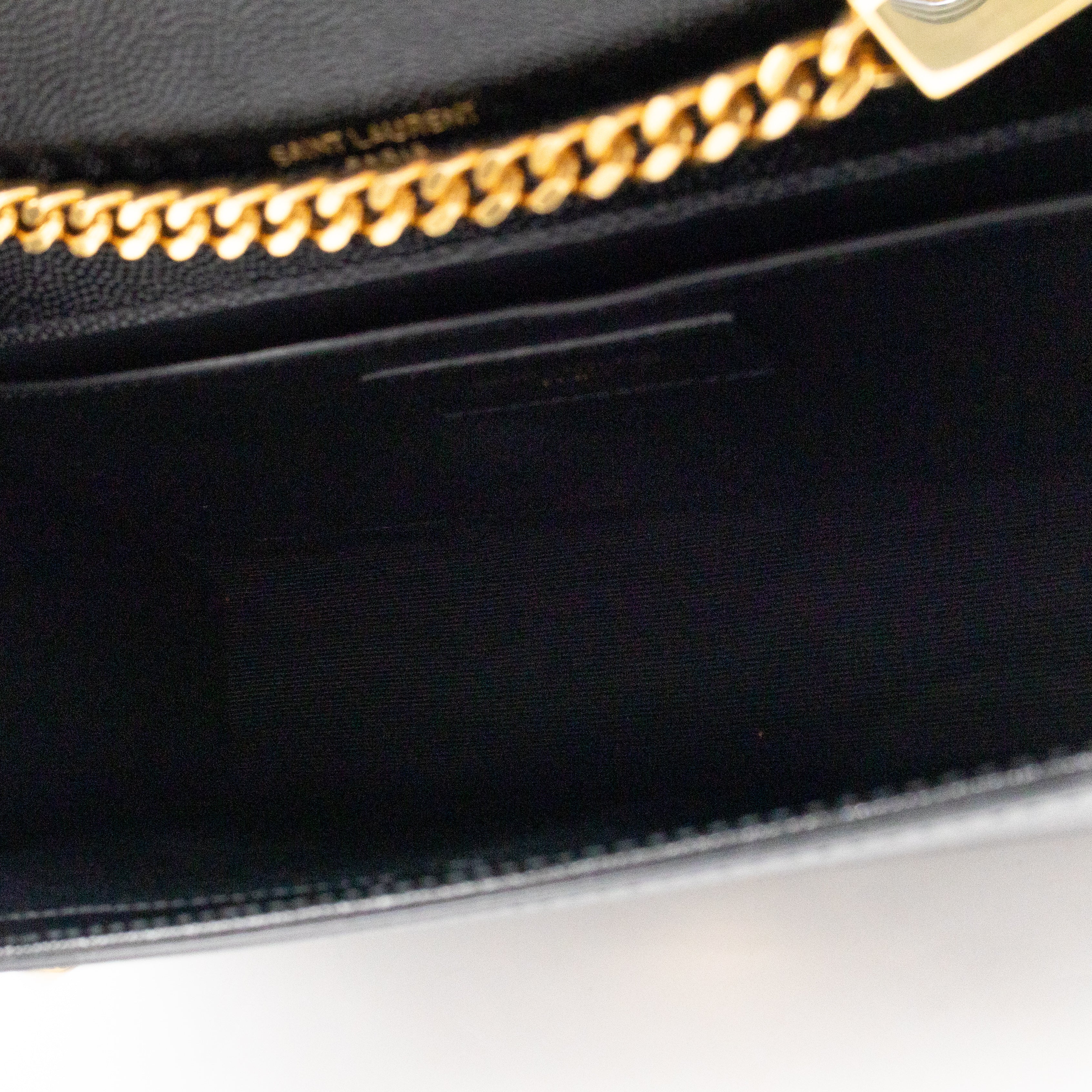 Kate Medium Black Grained Leather Gold