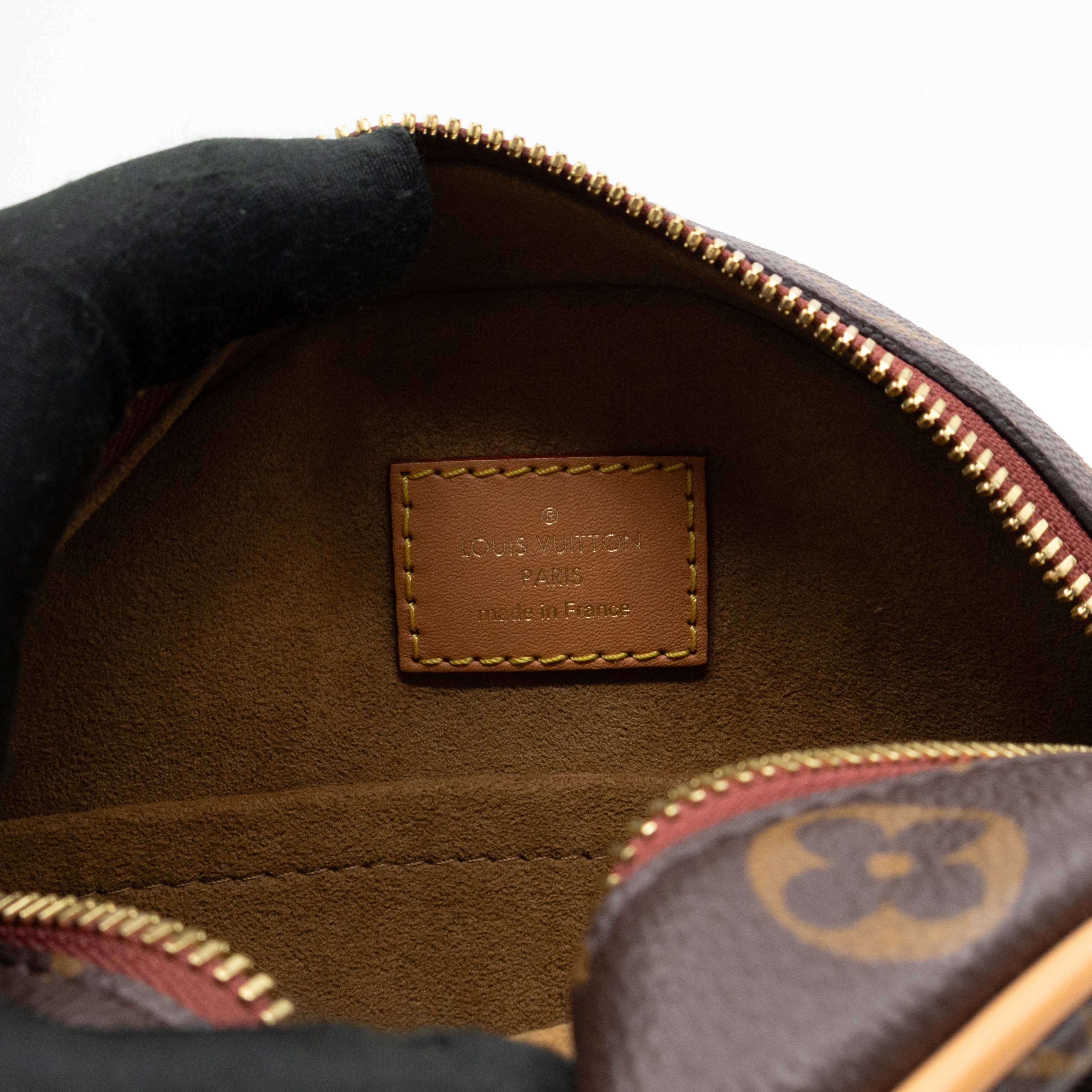 Boite Chapeau Souple PM Monogram