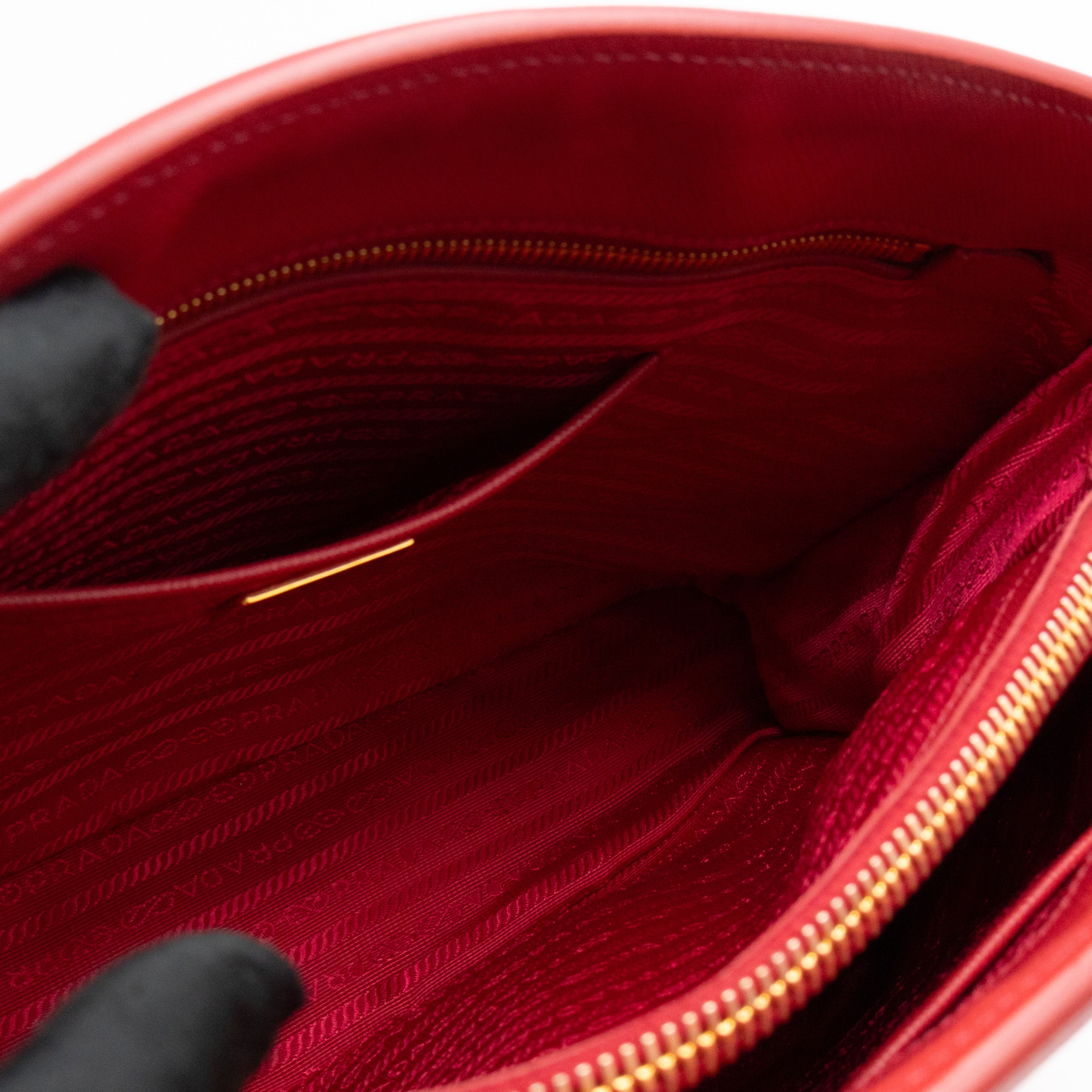 Parabole Shopping Tote Red Saffiano Leather