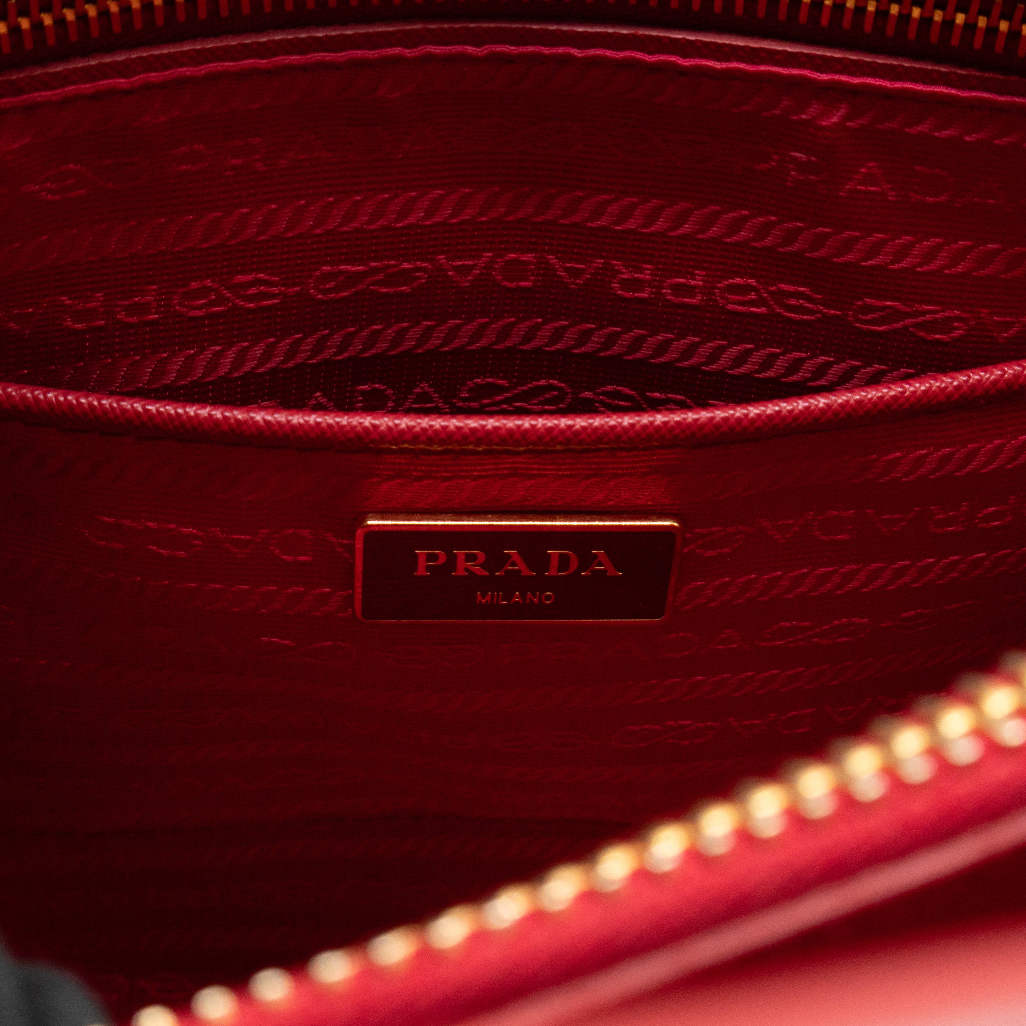 Parabole Shopping Tote Red Saffiano Leather