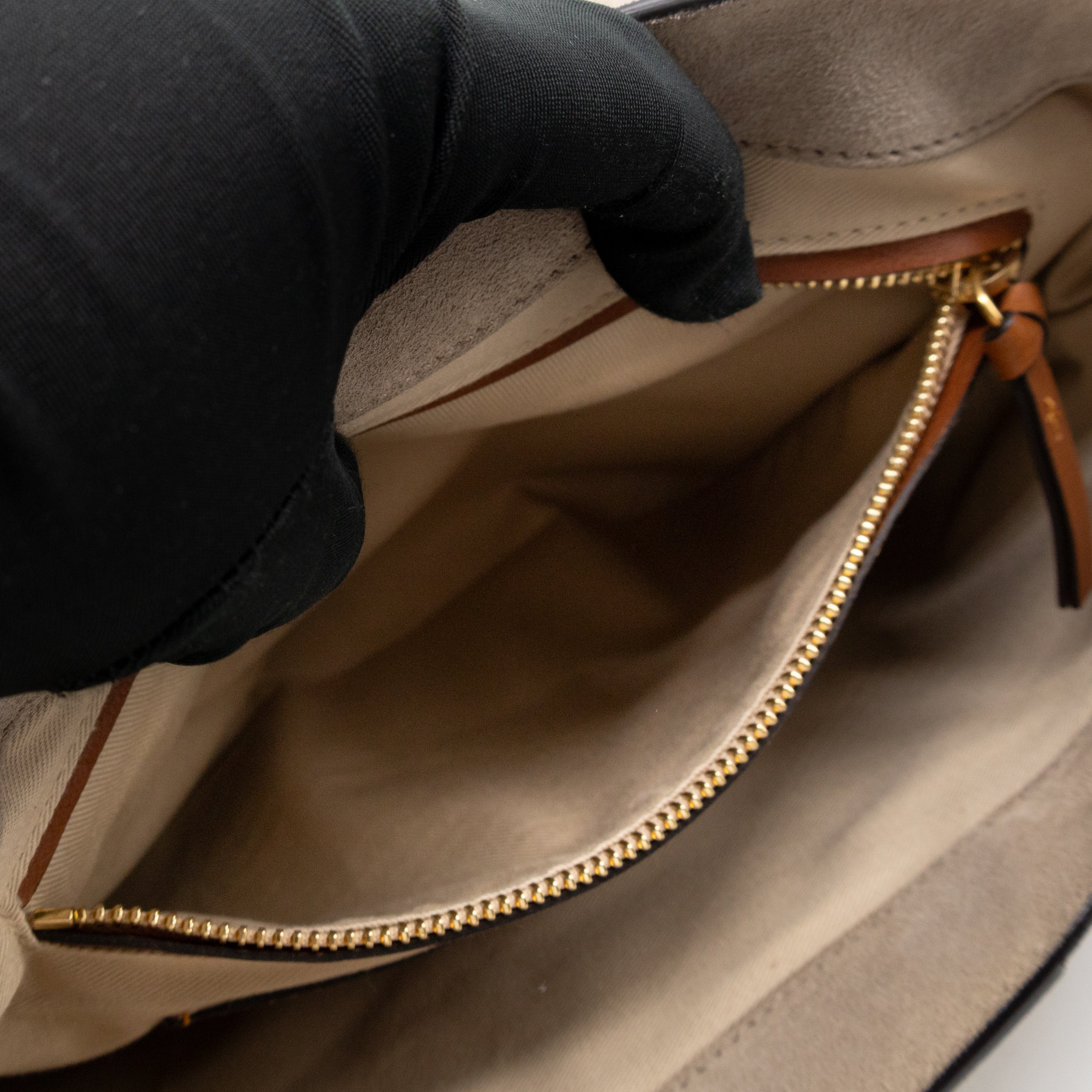 Lexa Medium Shoulder Bag Beige Suede Leather