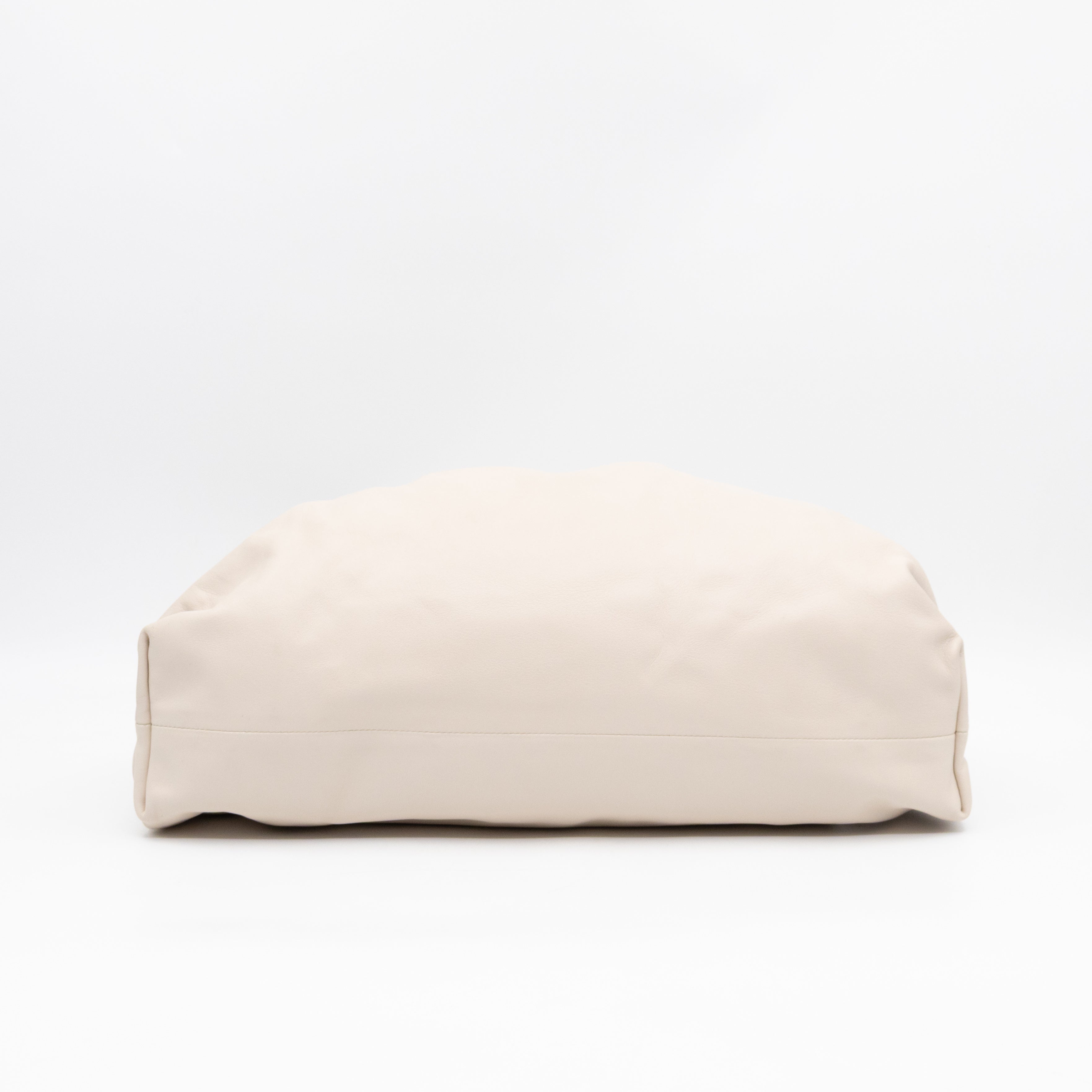 The Pouch Smooth Beige Leather
