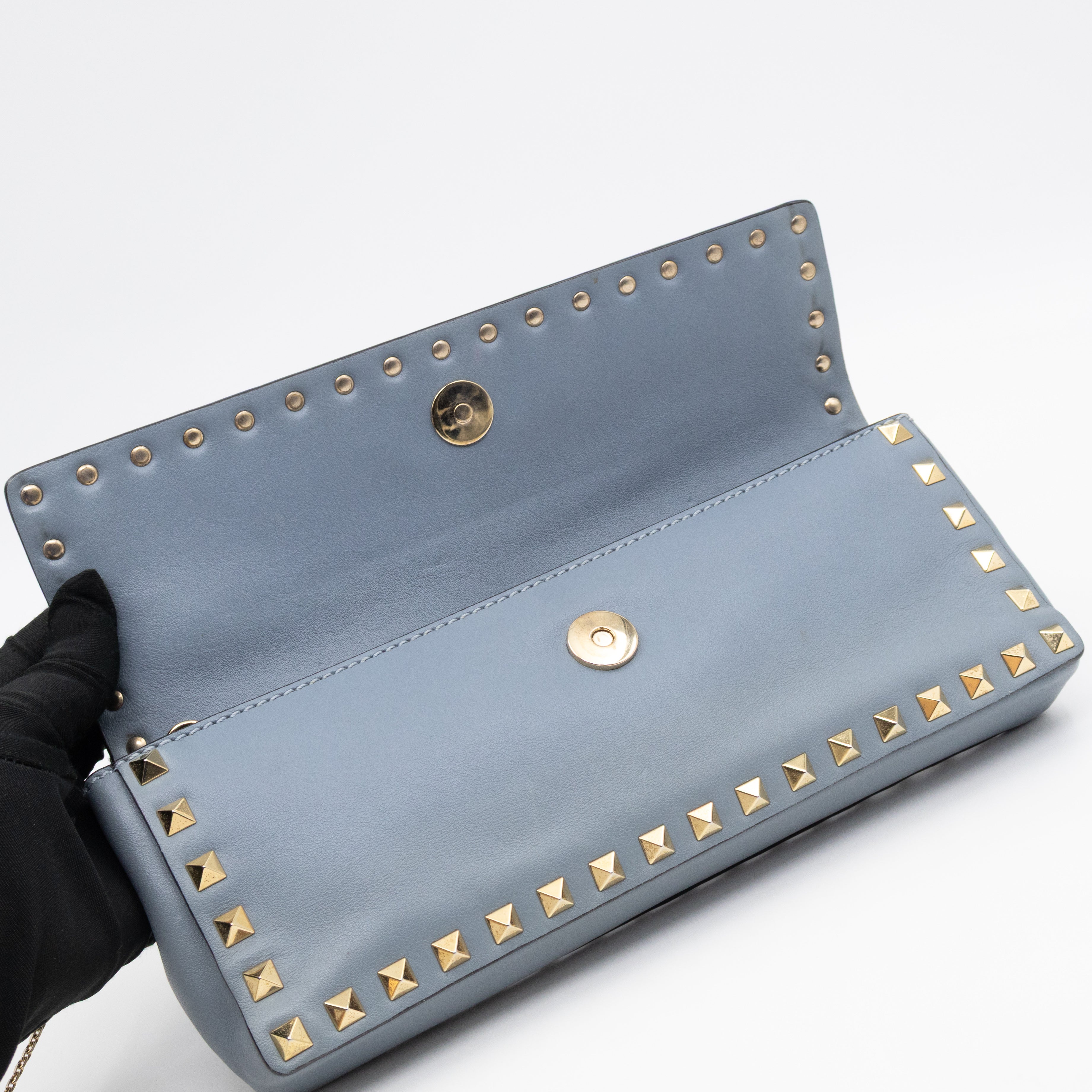 Rockstud Bangle Clutch Slate Blue Nappa Leather
