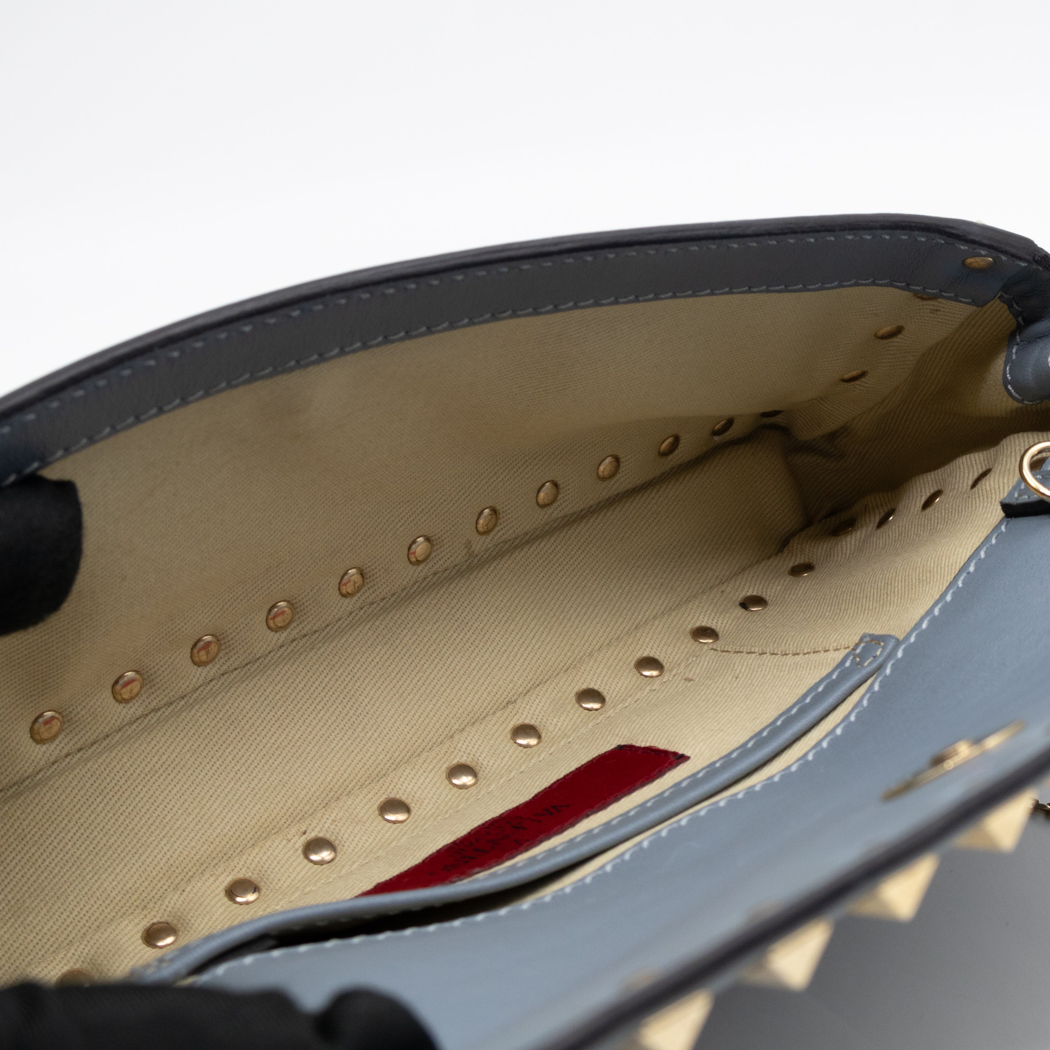 Rockstud Bangle Clutch Slate Blue Nappa Leather