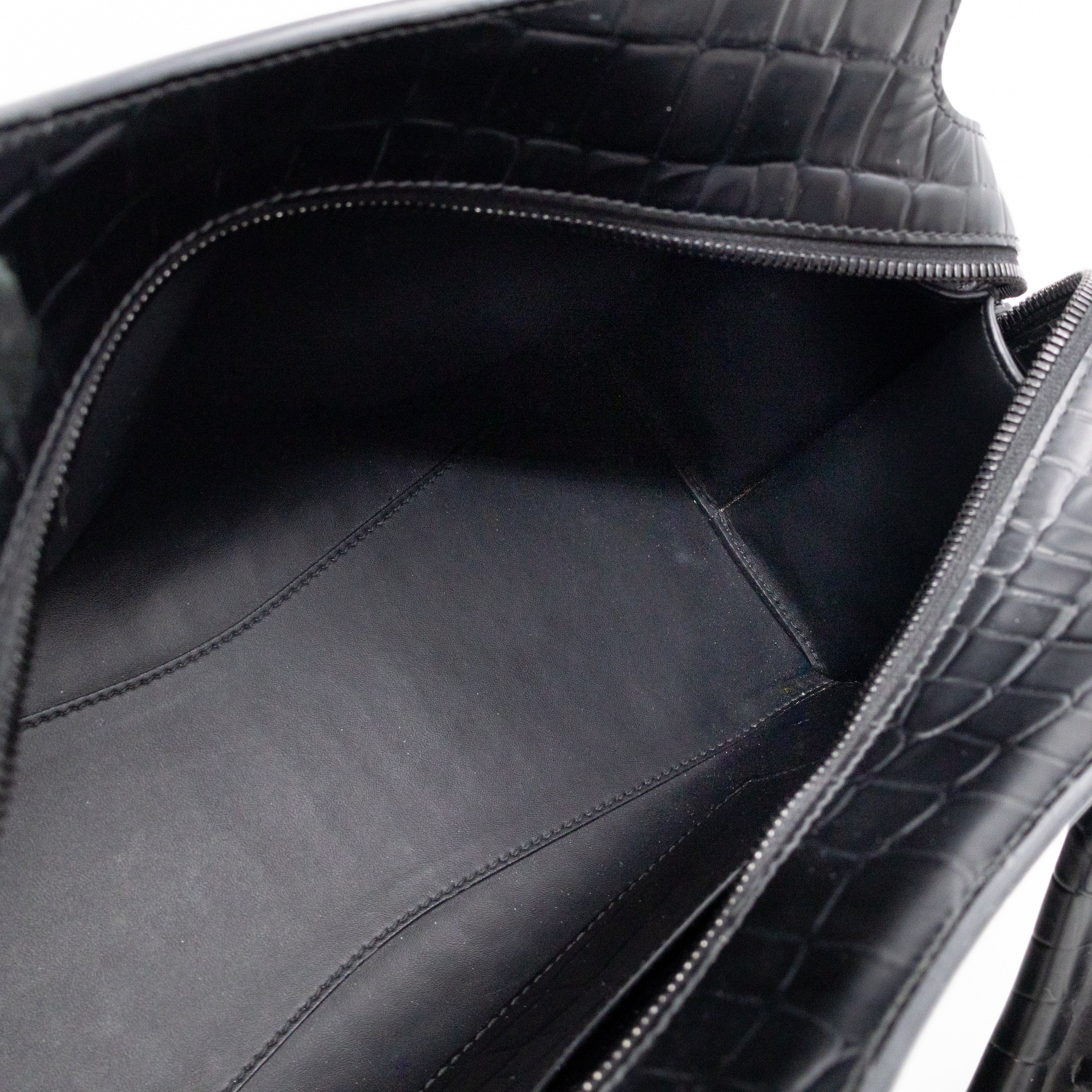 Neo Classic City Small Black Semi Shine Leather