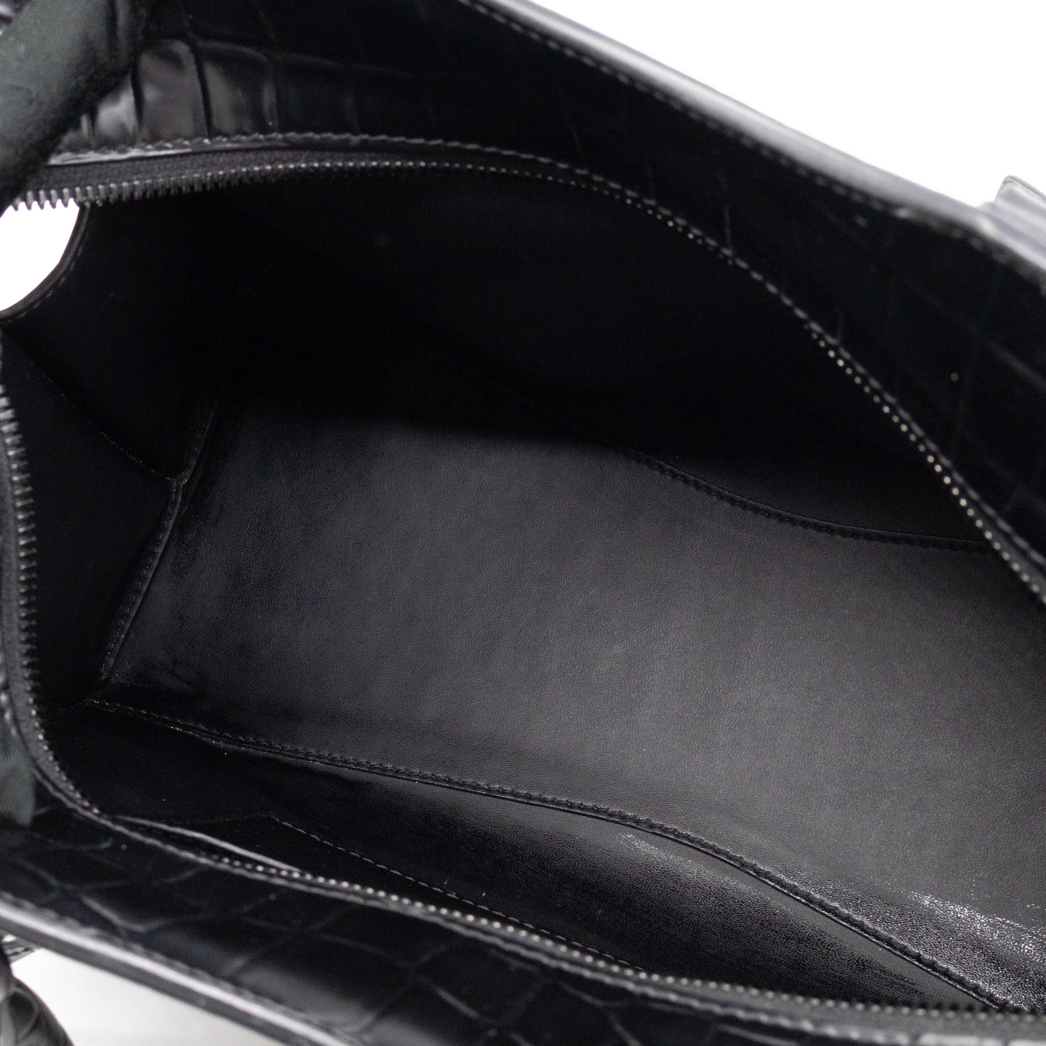 Neo Classic City Small Black Semi Shine Leather