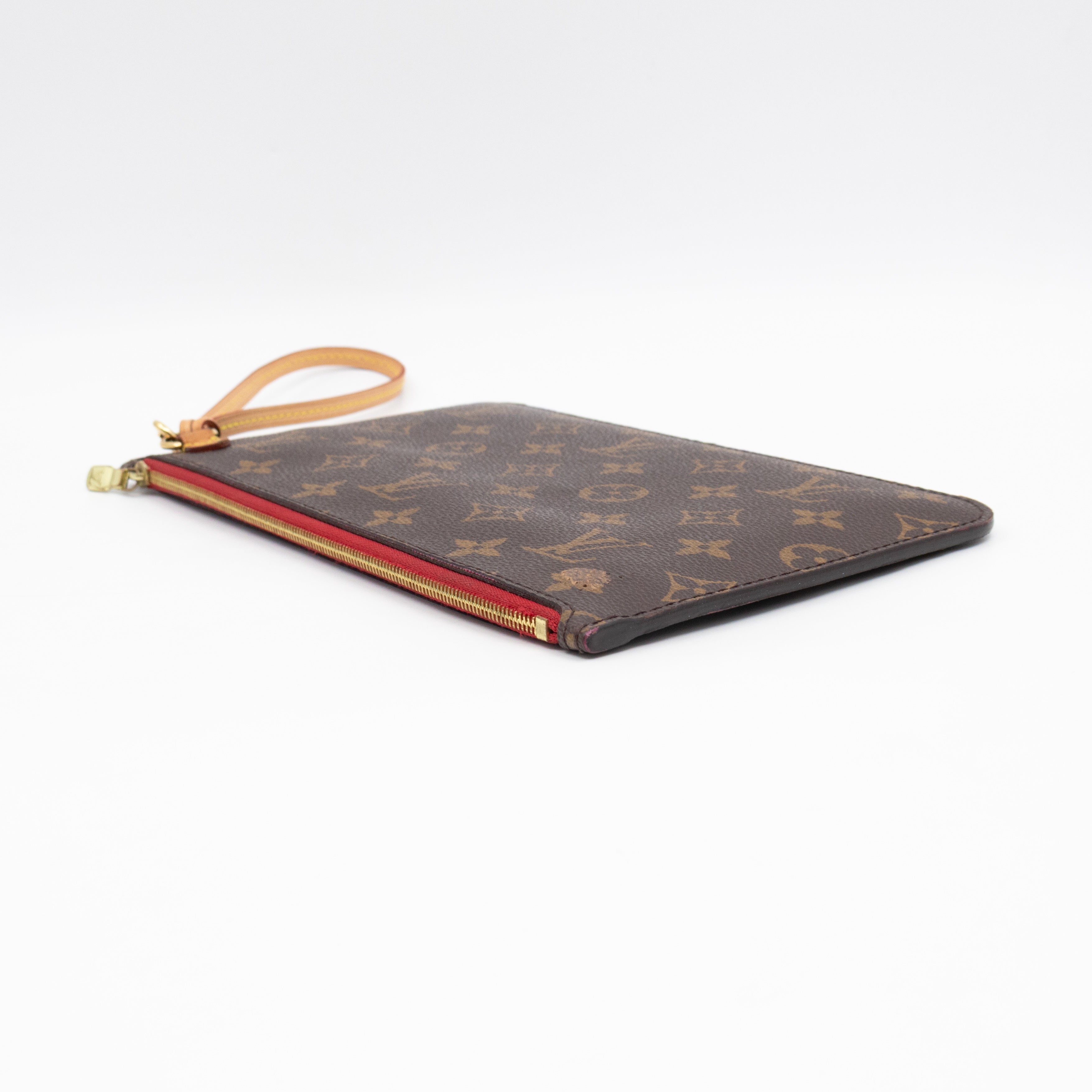 Neverfull Pochette Monogram Cerise